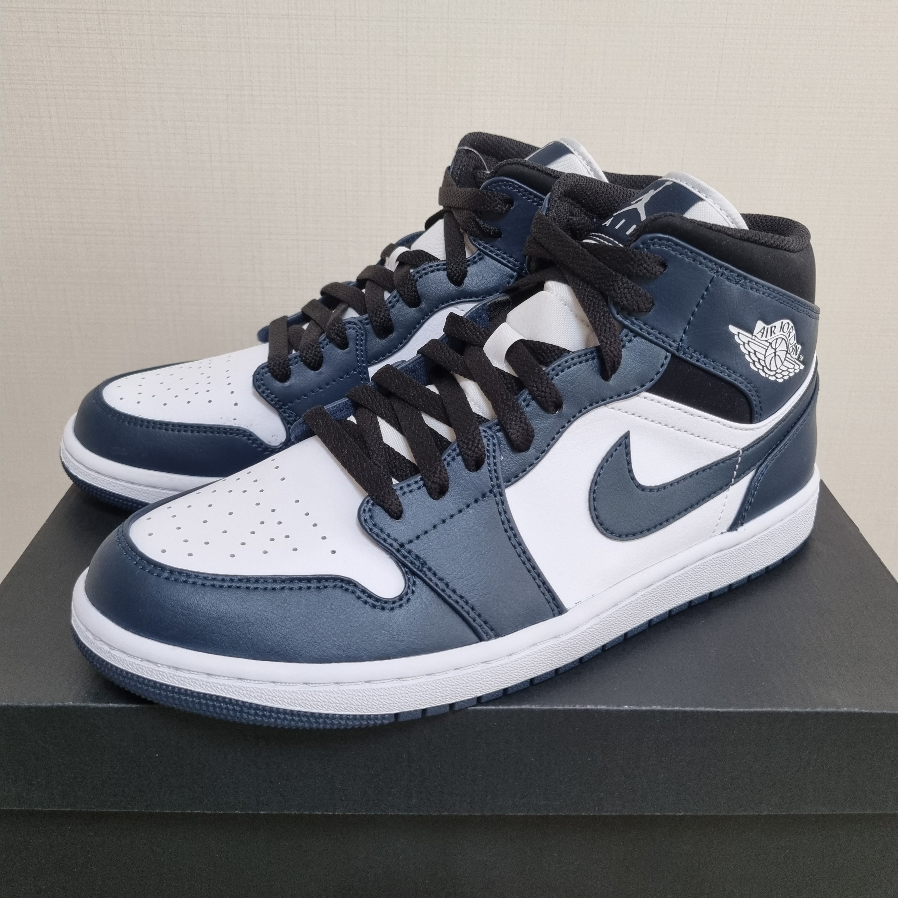 Jordan 1 Mid Dark Teal 착용 스타일 - 1