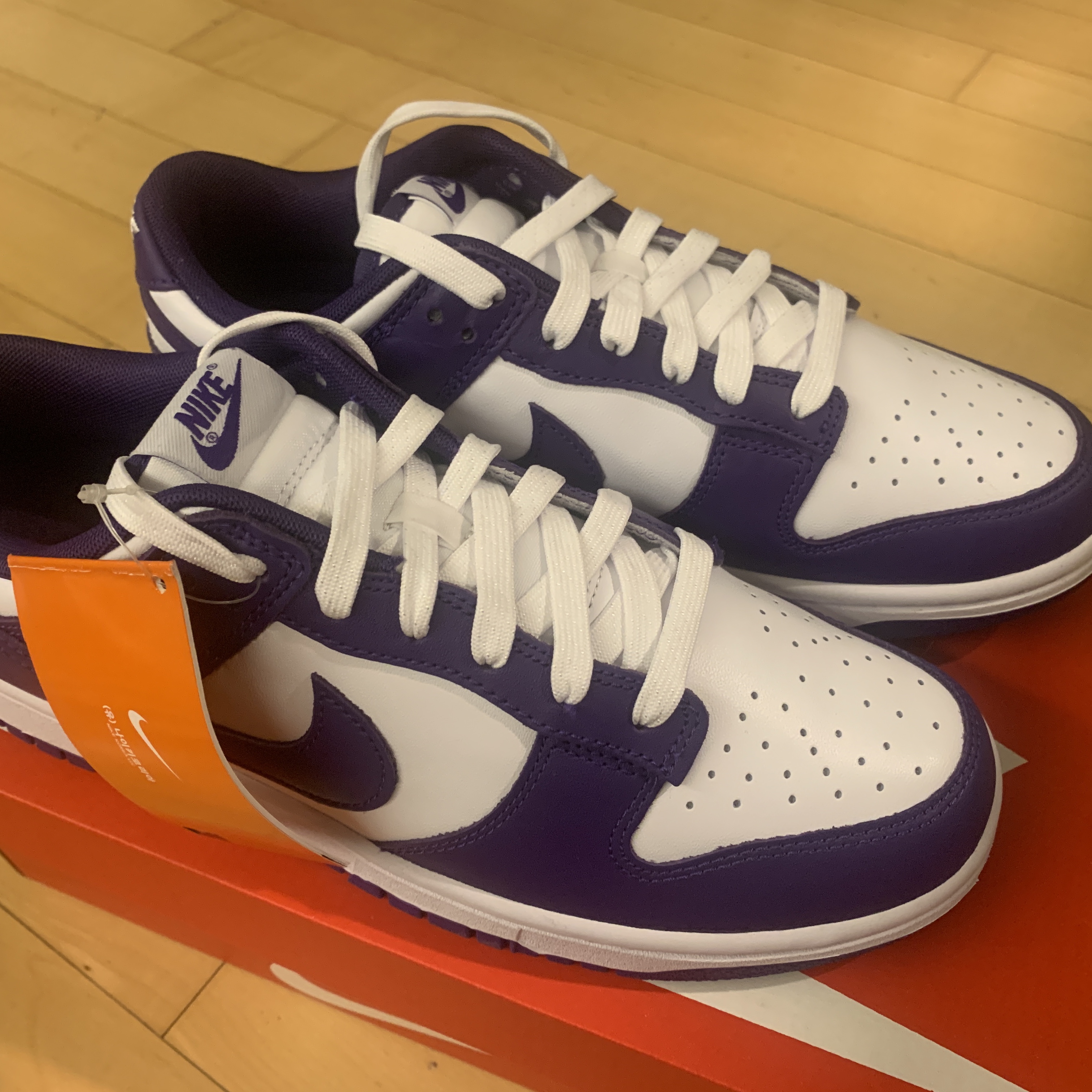 Nike Dunk Low Retro Championship Court Purple 착용 스타일