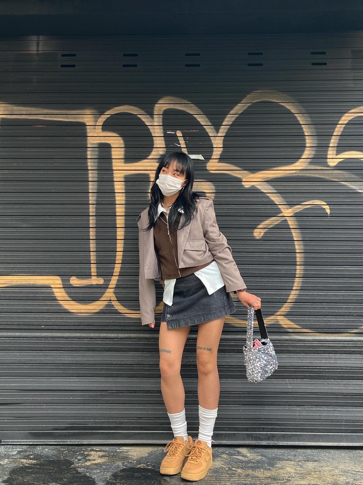 Nike Air Force 1 '07 WB Flax 착용 스타일 - 2
