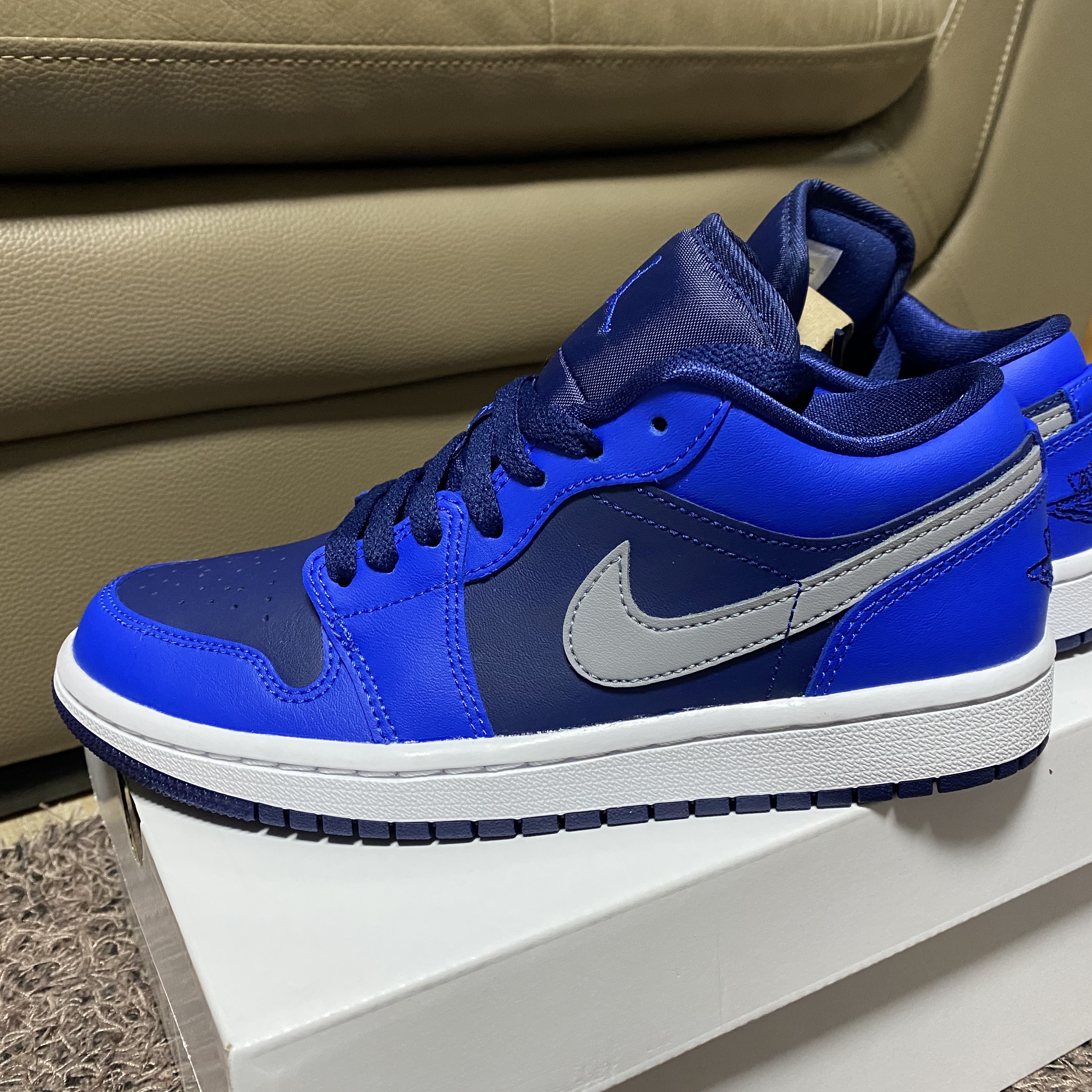 (W) Jordan 1 Low Game Royal 착용 스타일 - 1