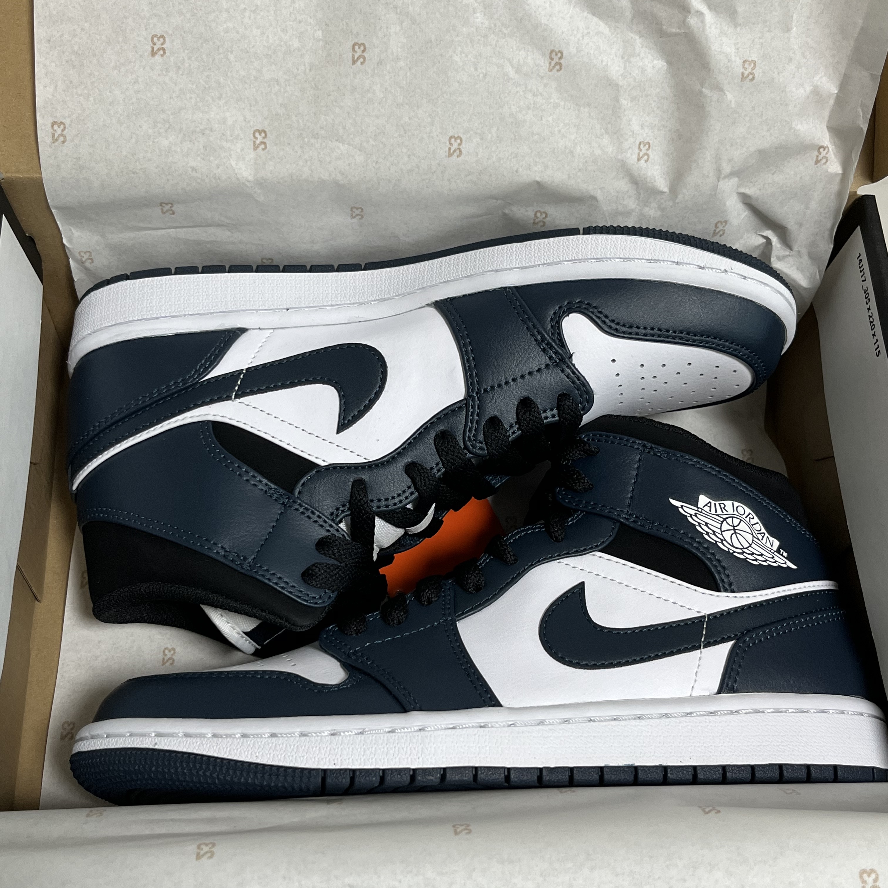 Jordan 1 Mid Dark Teal 착용 스타일