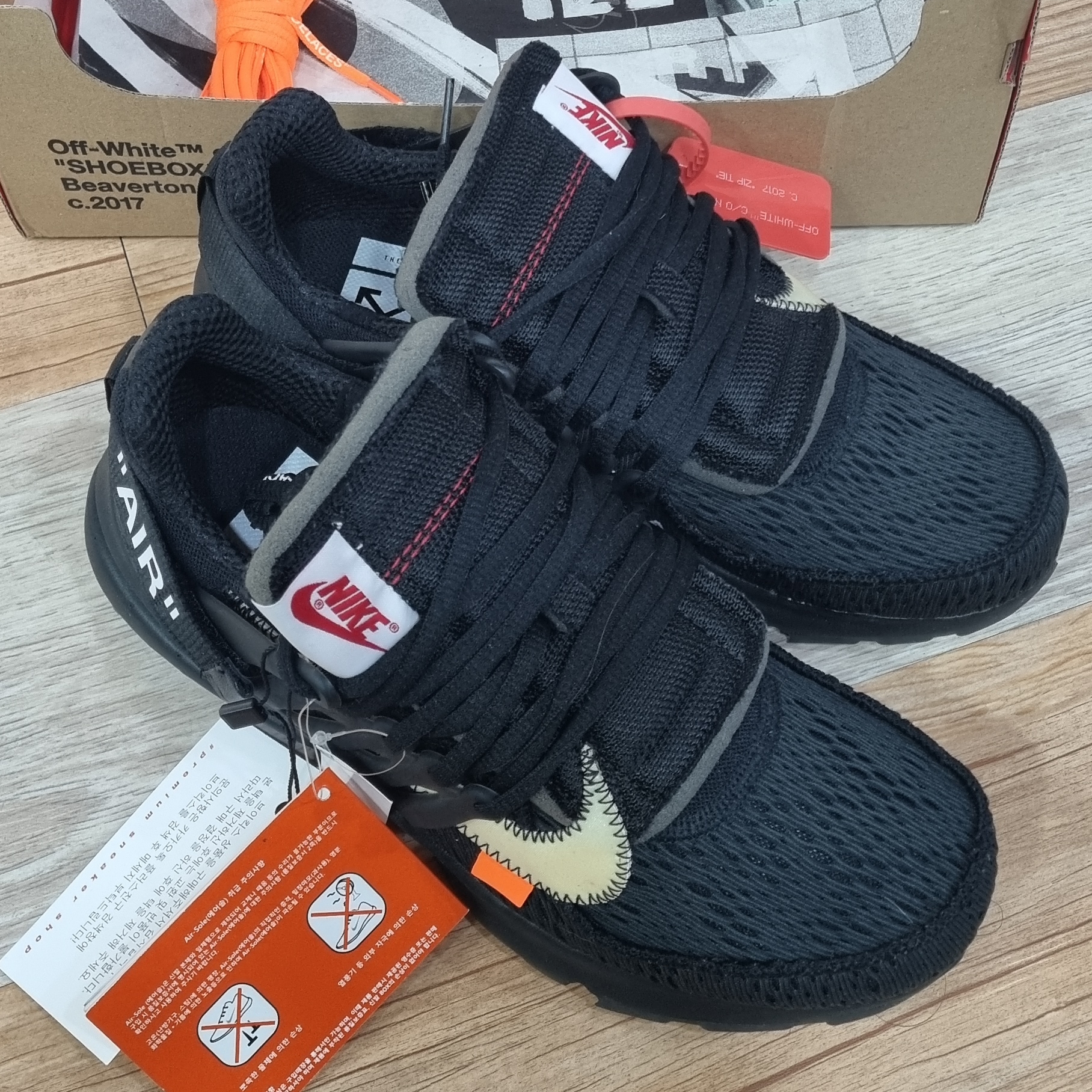 Nike x Off-White Air Presto Black 착용 스타일