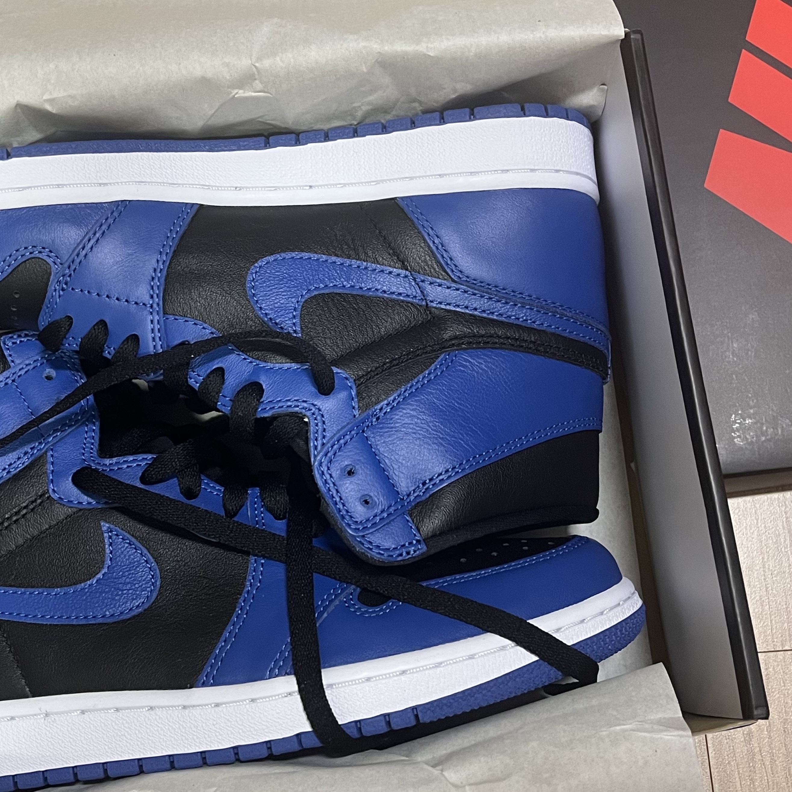 Jordan 1 Retro High OG Dark Marina Blue 착용 스타일