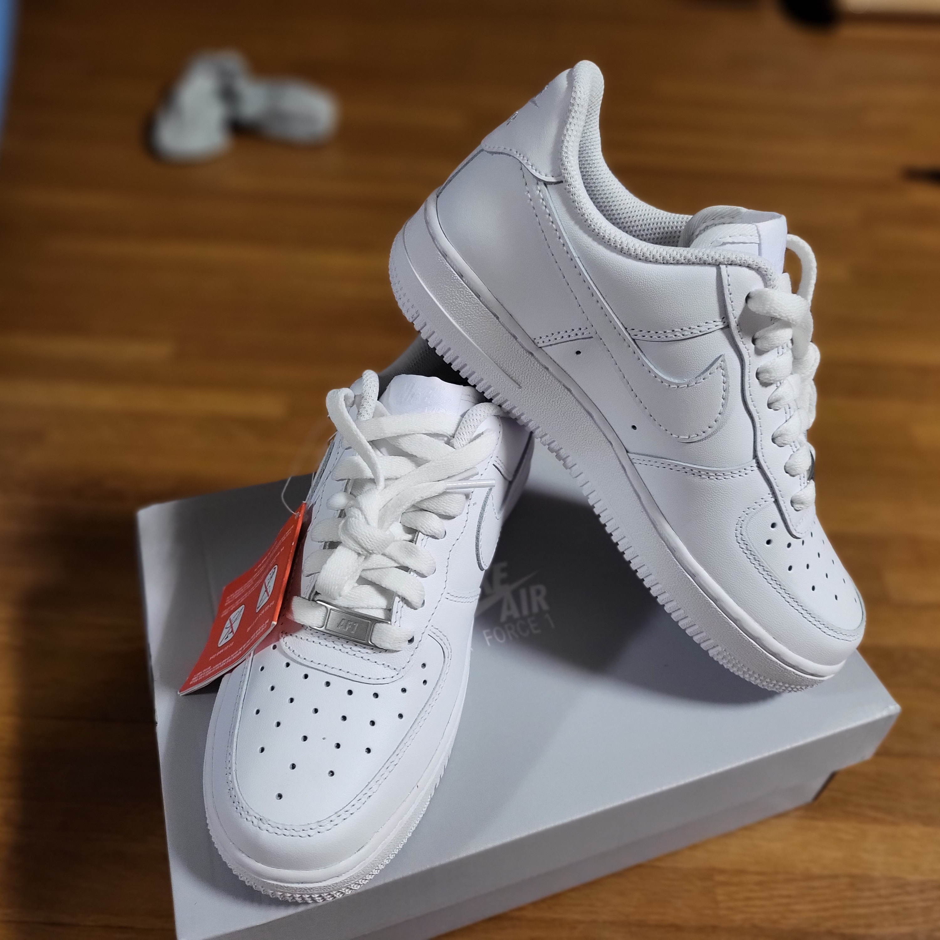 (W) Nike Air Force 1 '07 Low White 착용 스타일