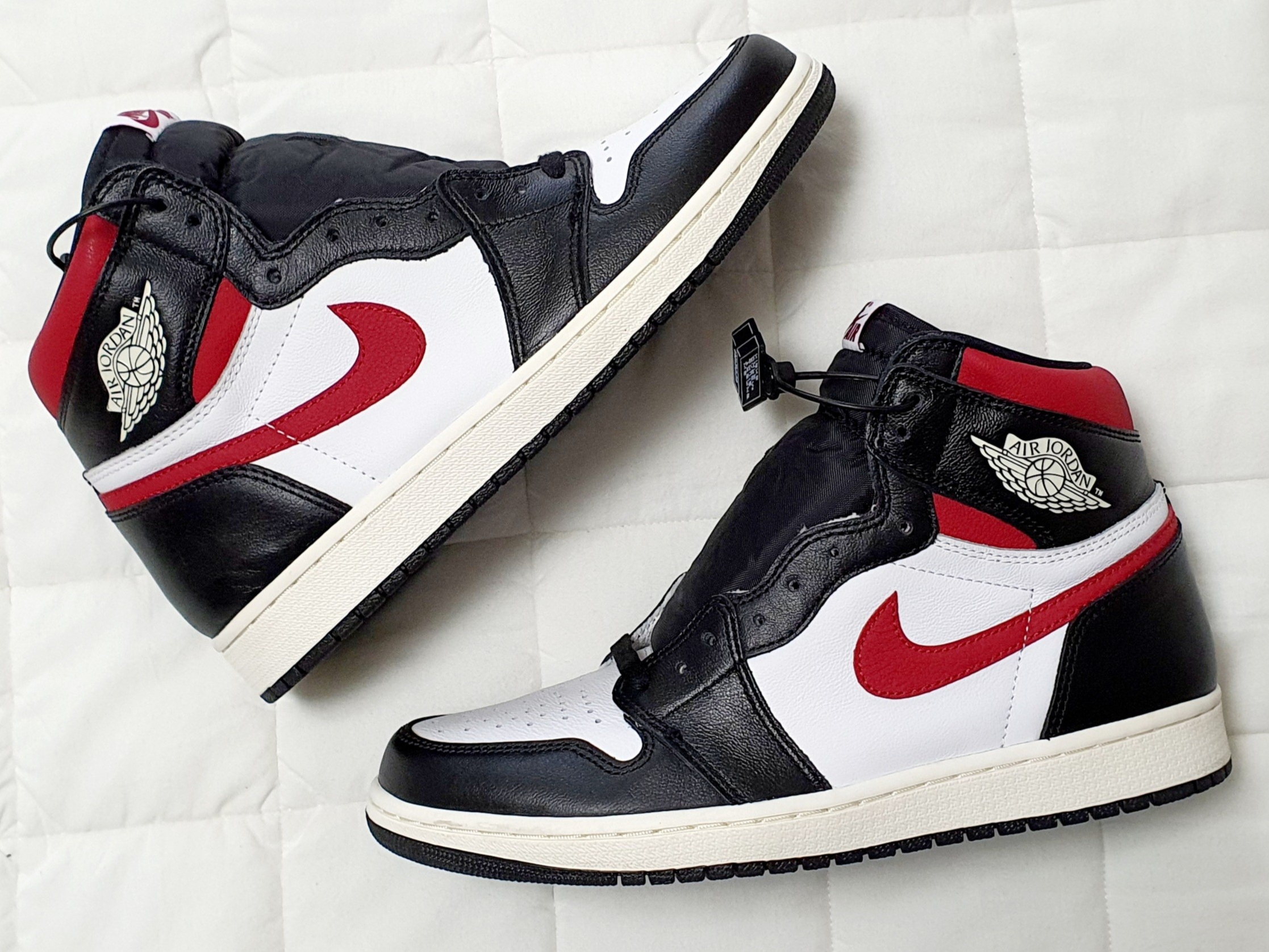 Jordan 1 Retro High OG Gym Red 착용 스타일 - 1