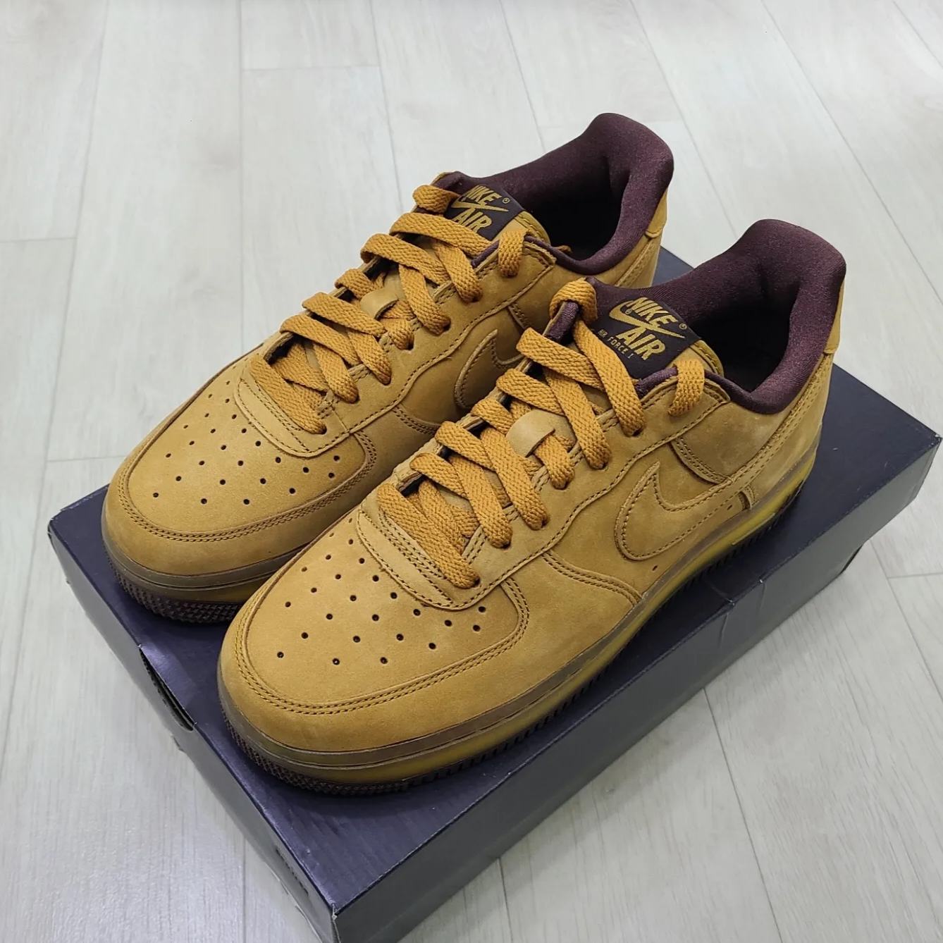 Nike Air Force 1 Low Retro SP Wheat Mocha 착용 스타일 - 2