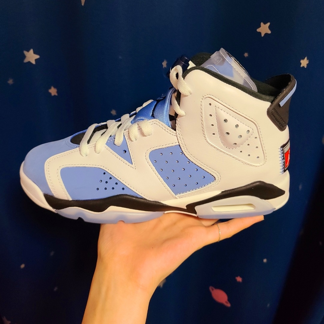 (GS) Jordan 6 Retro University Blue 착용 스타일 - 3