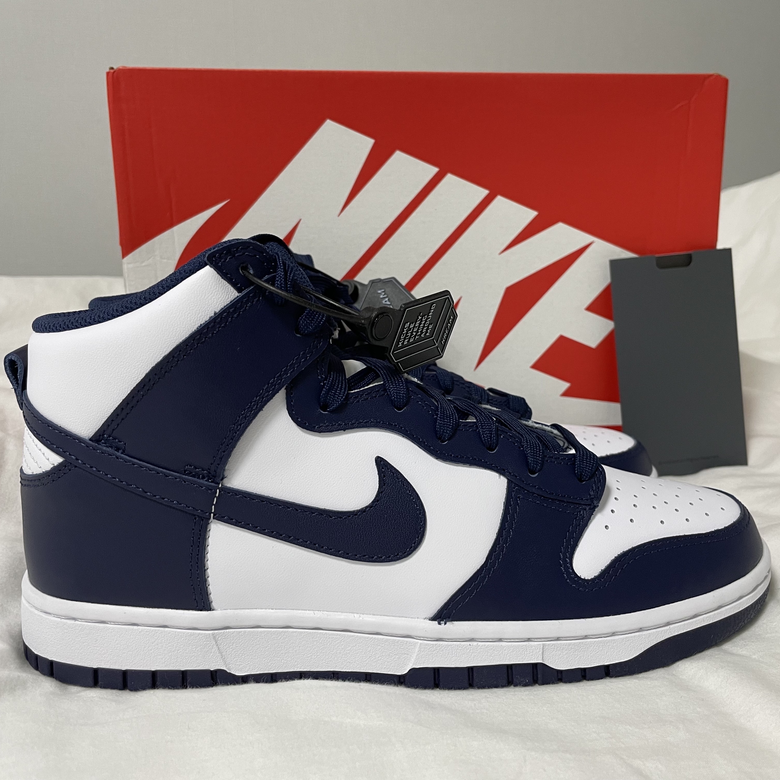 Nike Dunk High Retro Championship Navy 착용 스타일 - 1