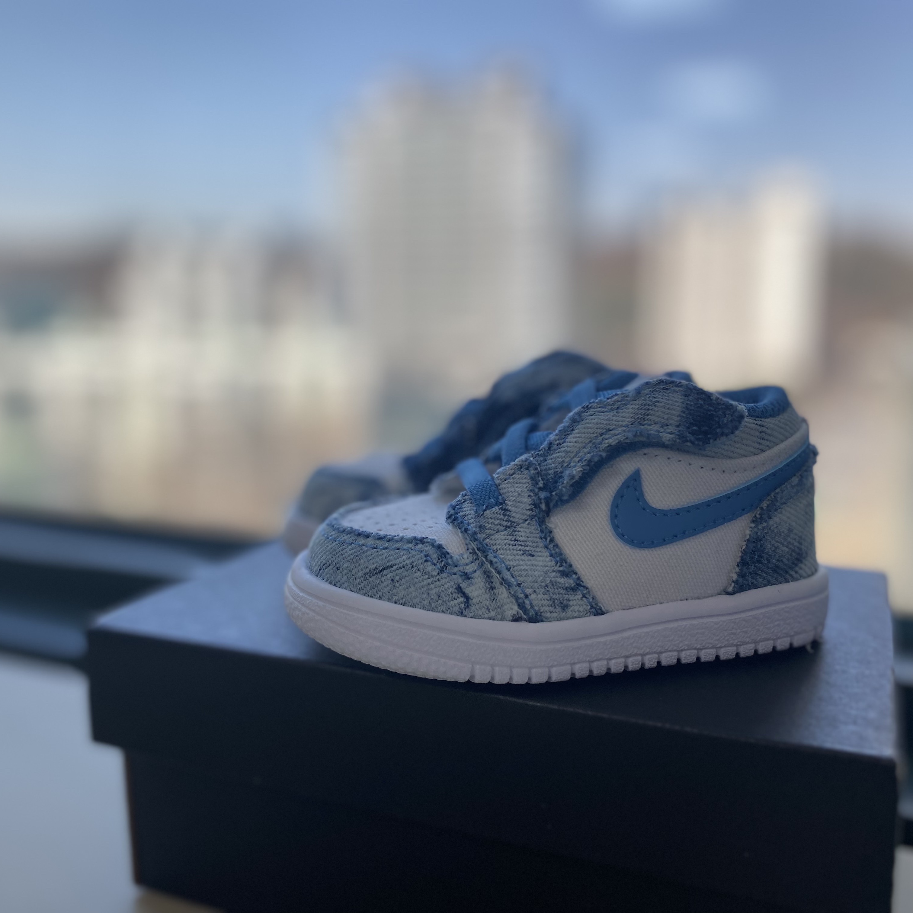 (TD) Jordan 1 Low Alt White Dutch Blue 착용 스타일
