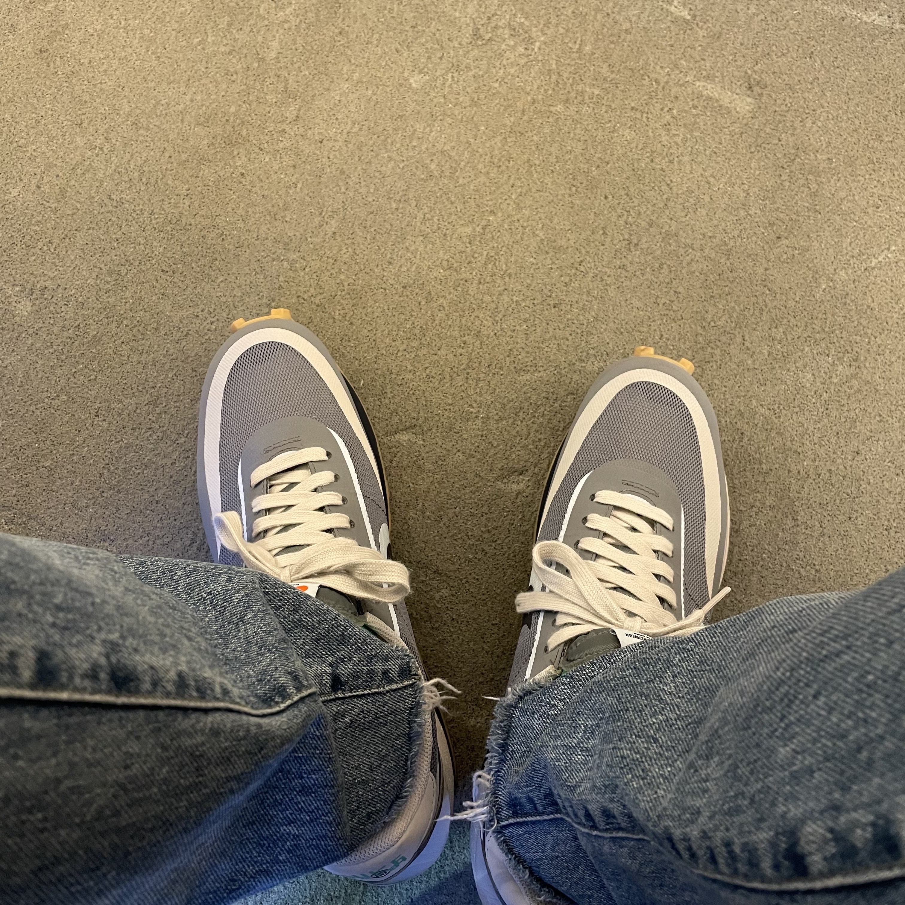 Nike x Sacai x Clot LDWaffle Cool Grey 착용 스타일