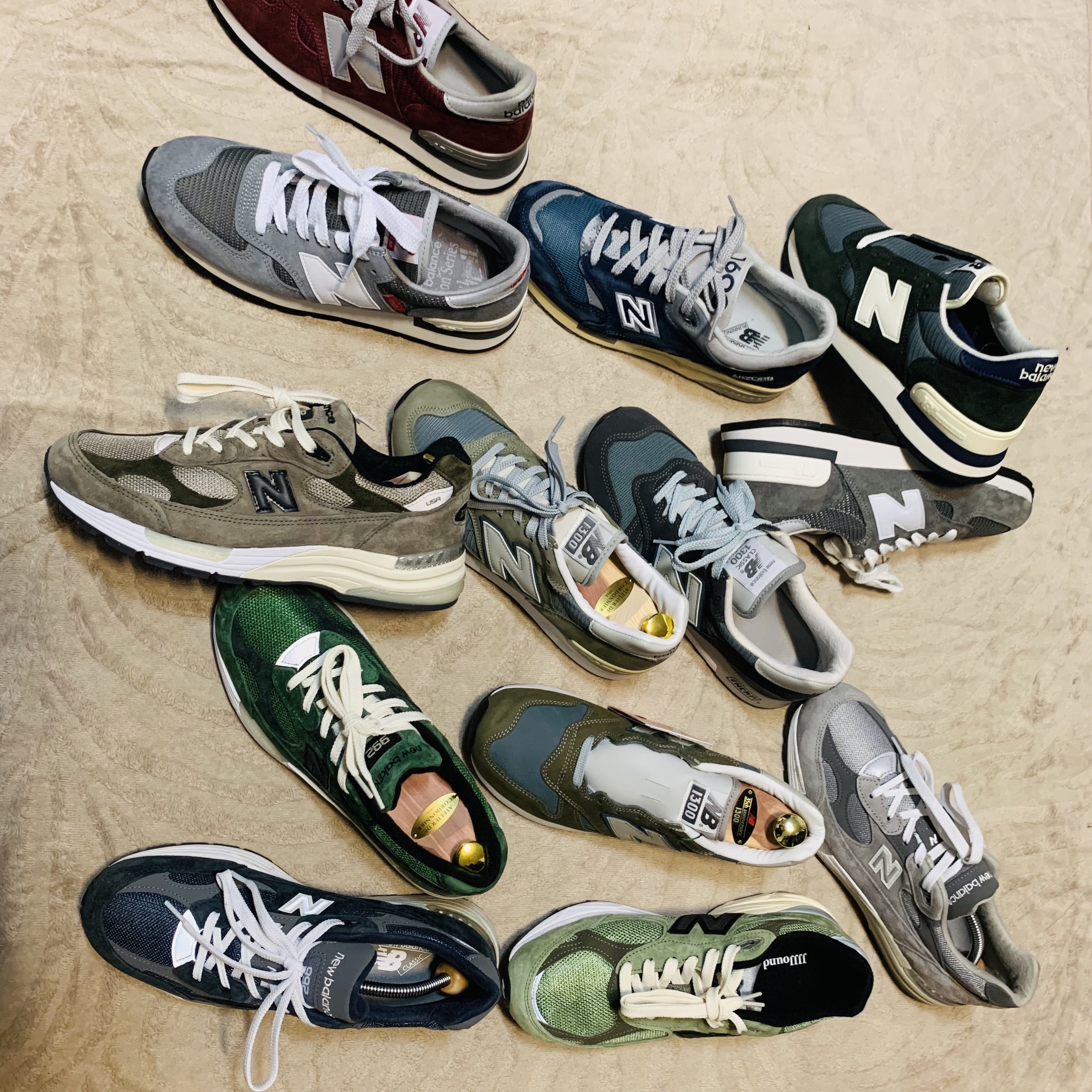 New Balance x JJJJound 990v3 Olive, New Balance x JJJJound 992 Made in USA Mossy Green 착용 스타일