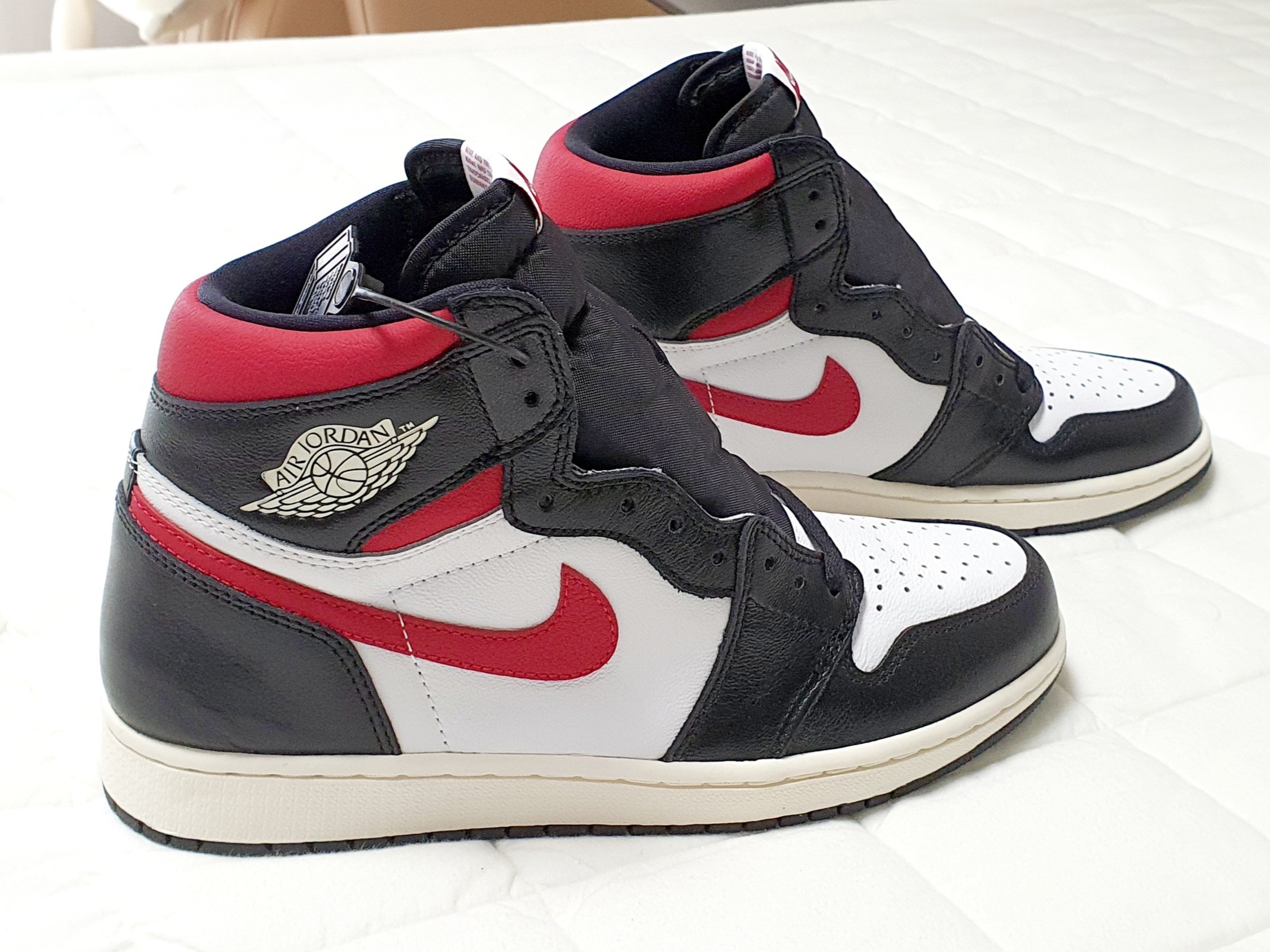 Jordan 1 Retro High OG Gym Red 착용 스타일 - 3