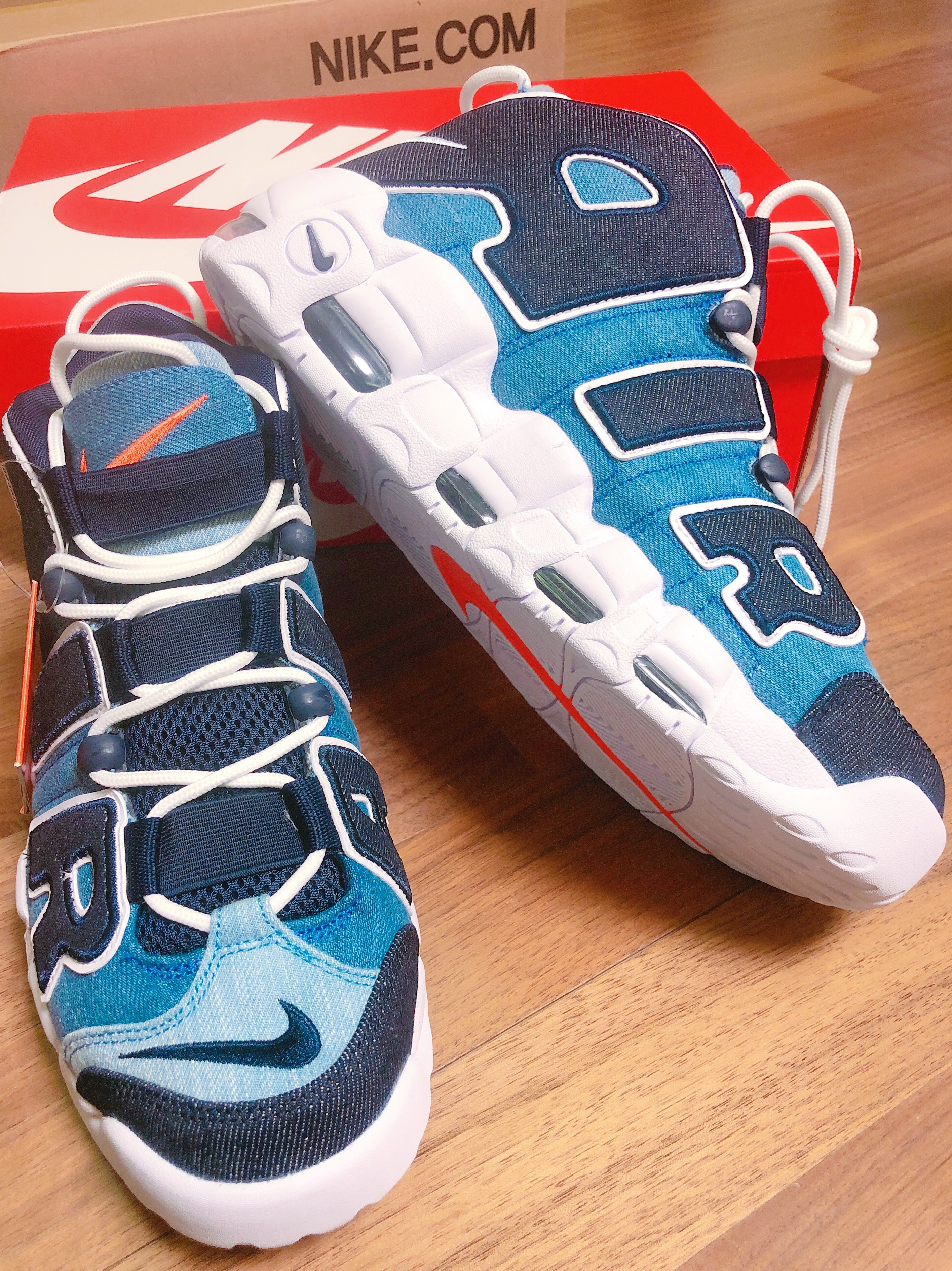 Nike Air More Uptempo 96 Denim 착용 스타일