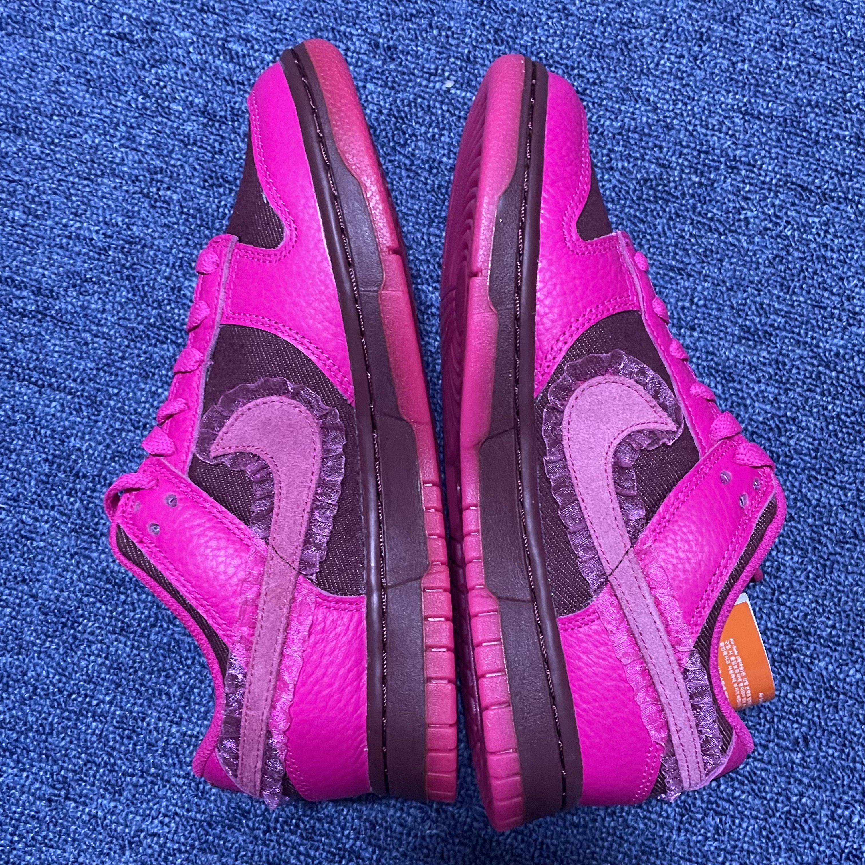 (W) Nike Dunk Low Prime Pink 착용 스타일 - 2