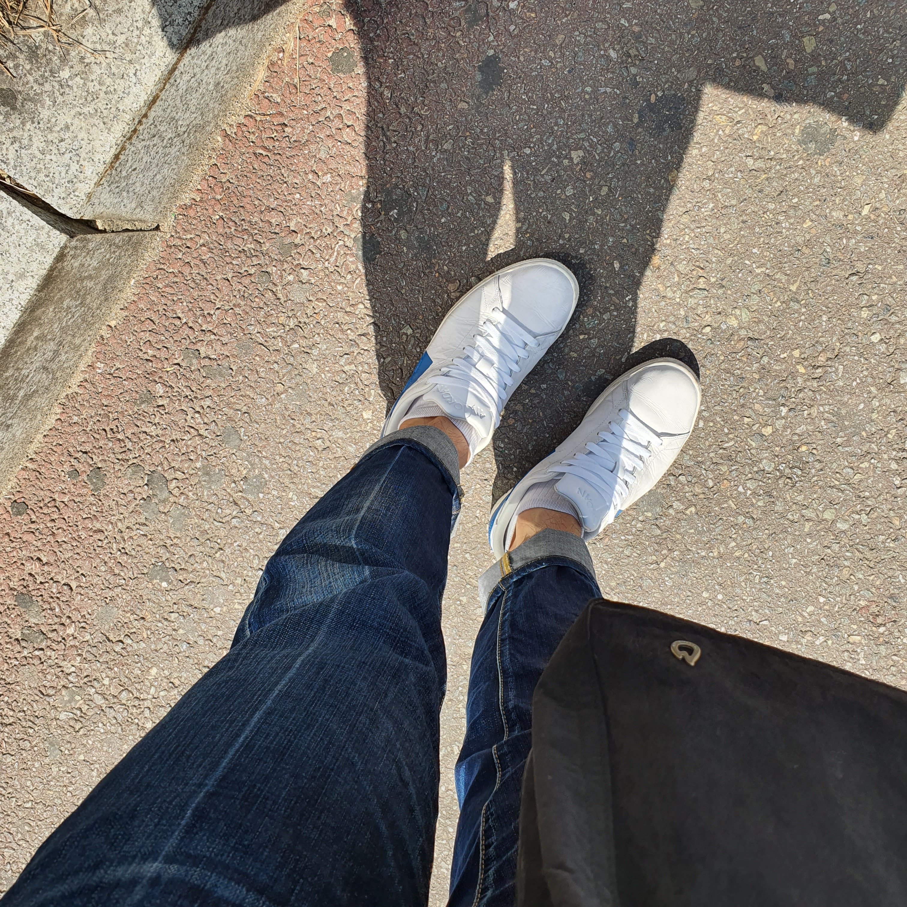 Jordan 1 Centre Court White Military Blue 착용 스타일