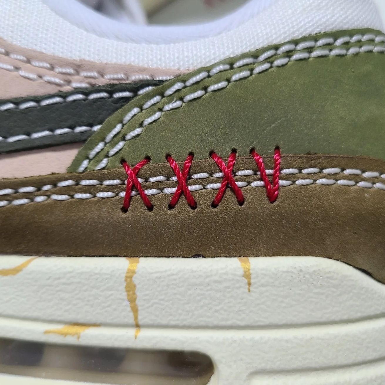 (W) Nike Air Max 1 Premium Wabisabi 착용 스타일 - 4