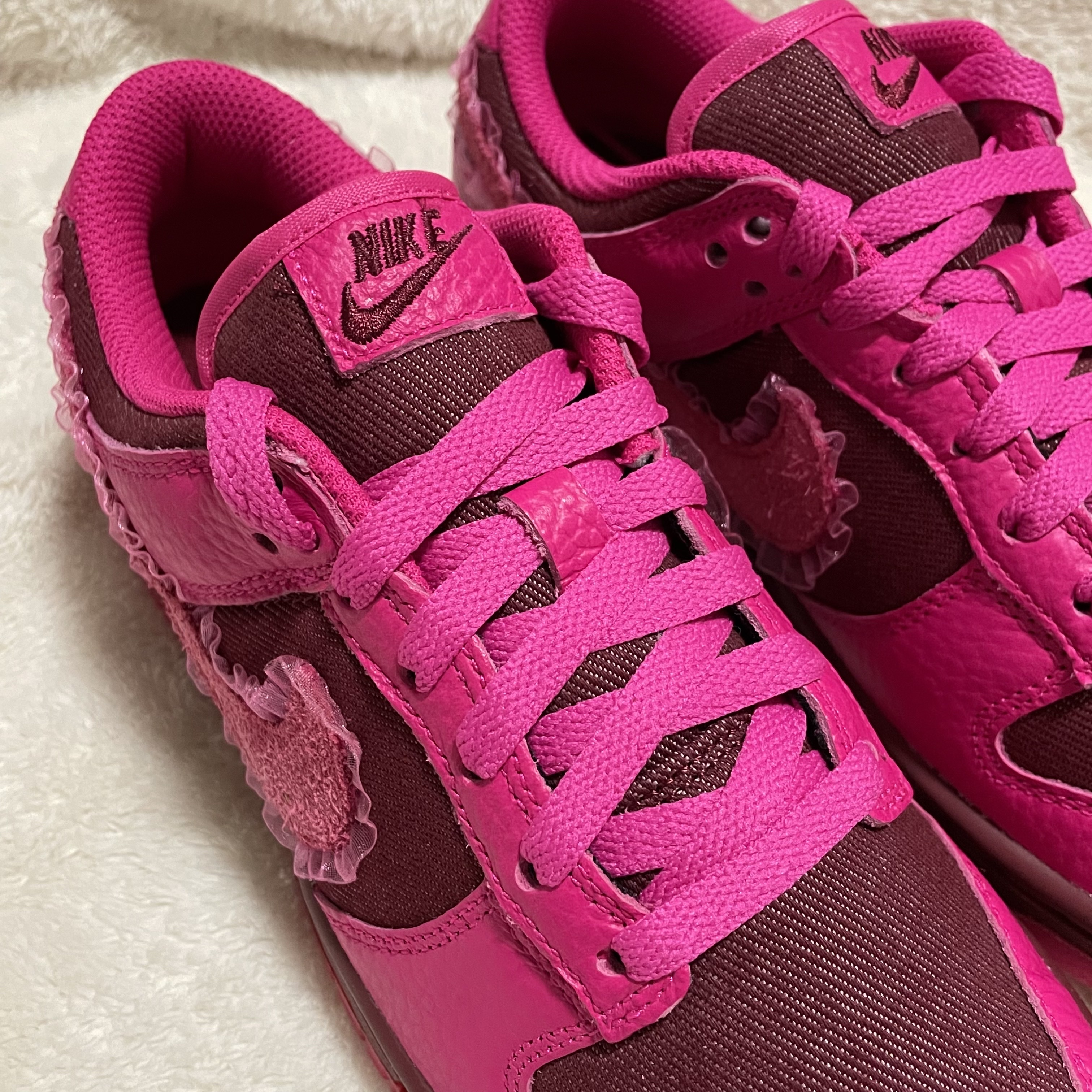 (W) Nike Dunk Low Prime Pink 착용 스타일 - 2