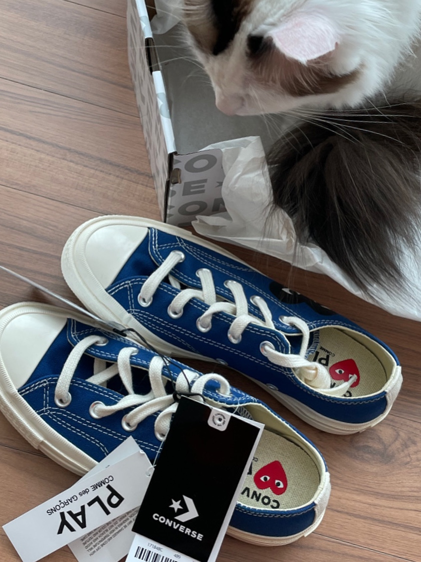 Converse x Play Comme des Garcons Chuck 70 Ox Blue Quartz 착용 스타일