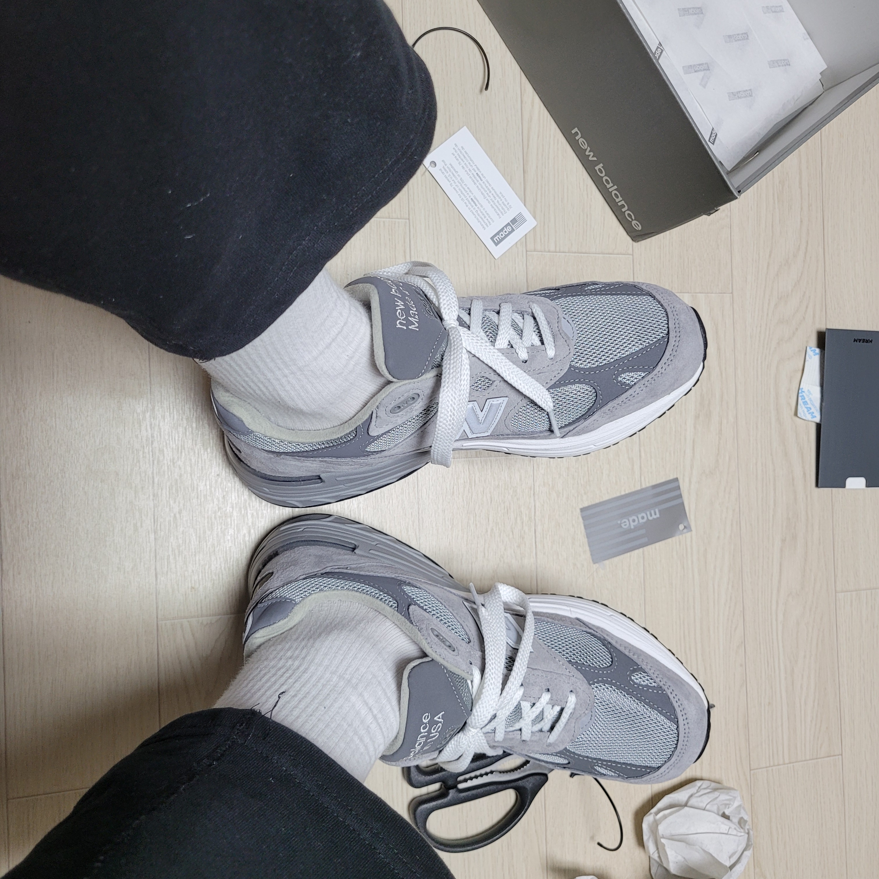 New Balance 993 Made in USA Grey - D Standard 착용 스타일 - 1
