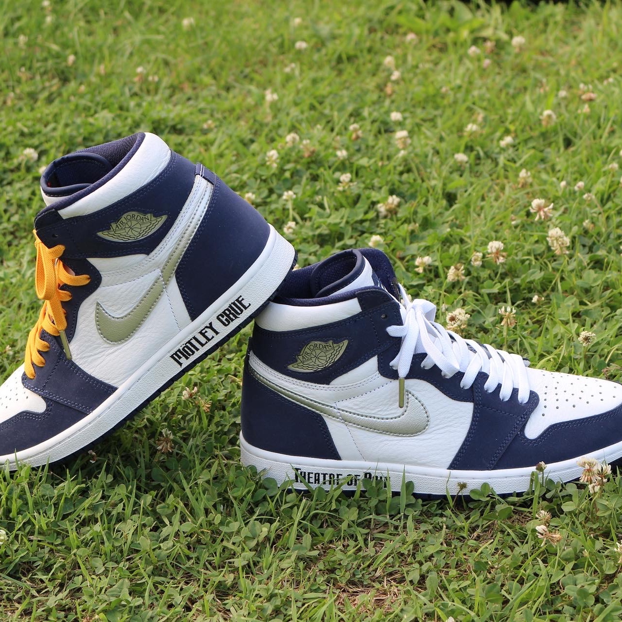 Jordan 1 Retro High OG CO.JP Midnight Navy 착용 스타일 - 3