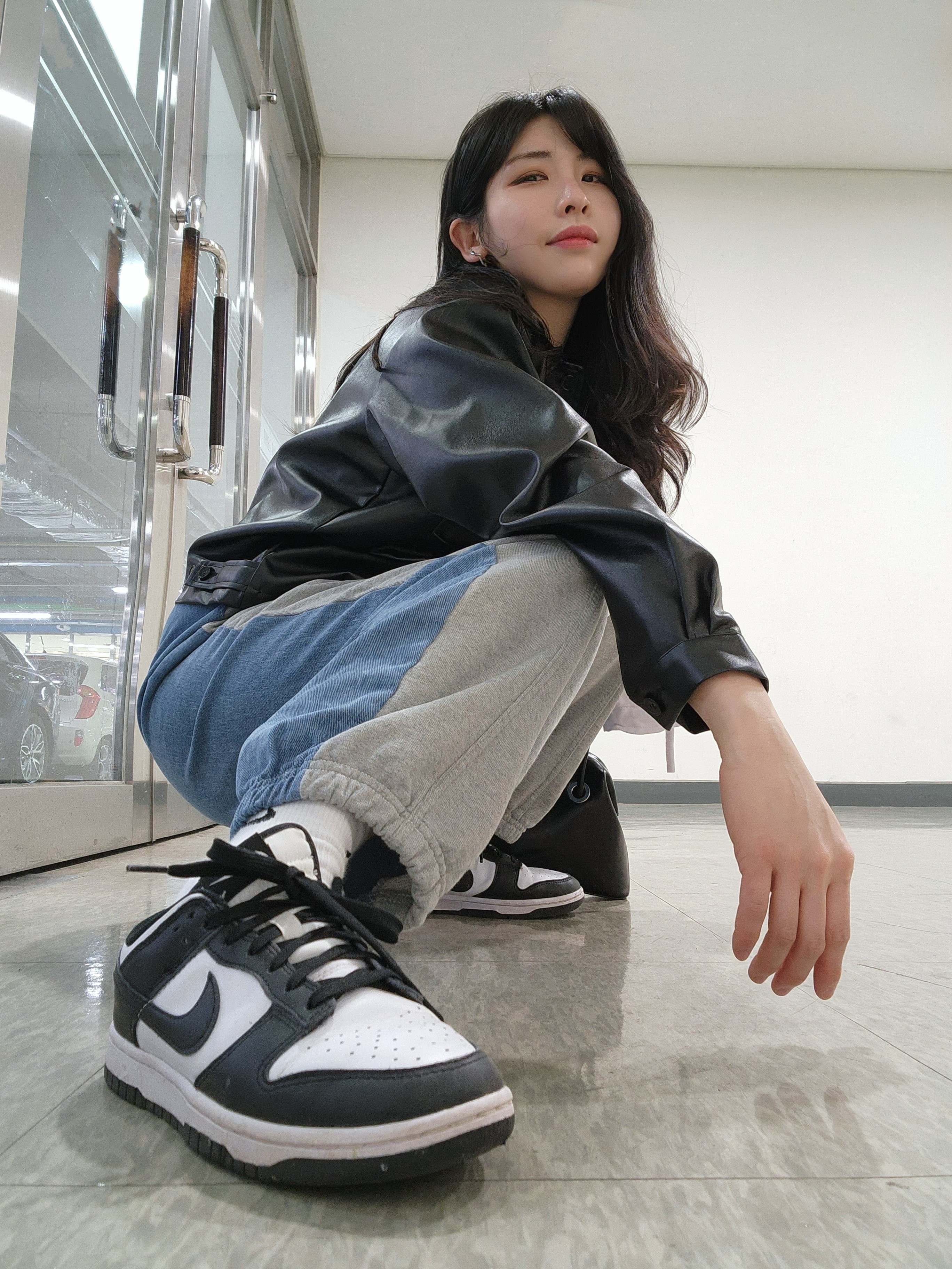 Nike Dunk Low Retro Black, (W) Nike Dunk Low Black 착용 스타일 - 2