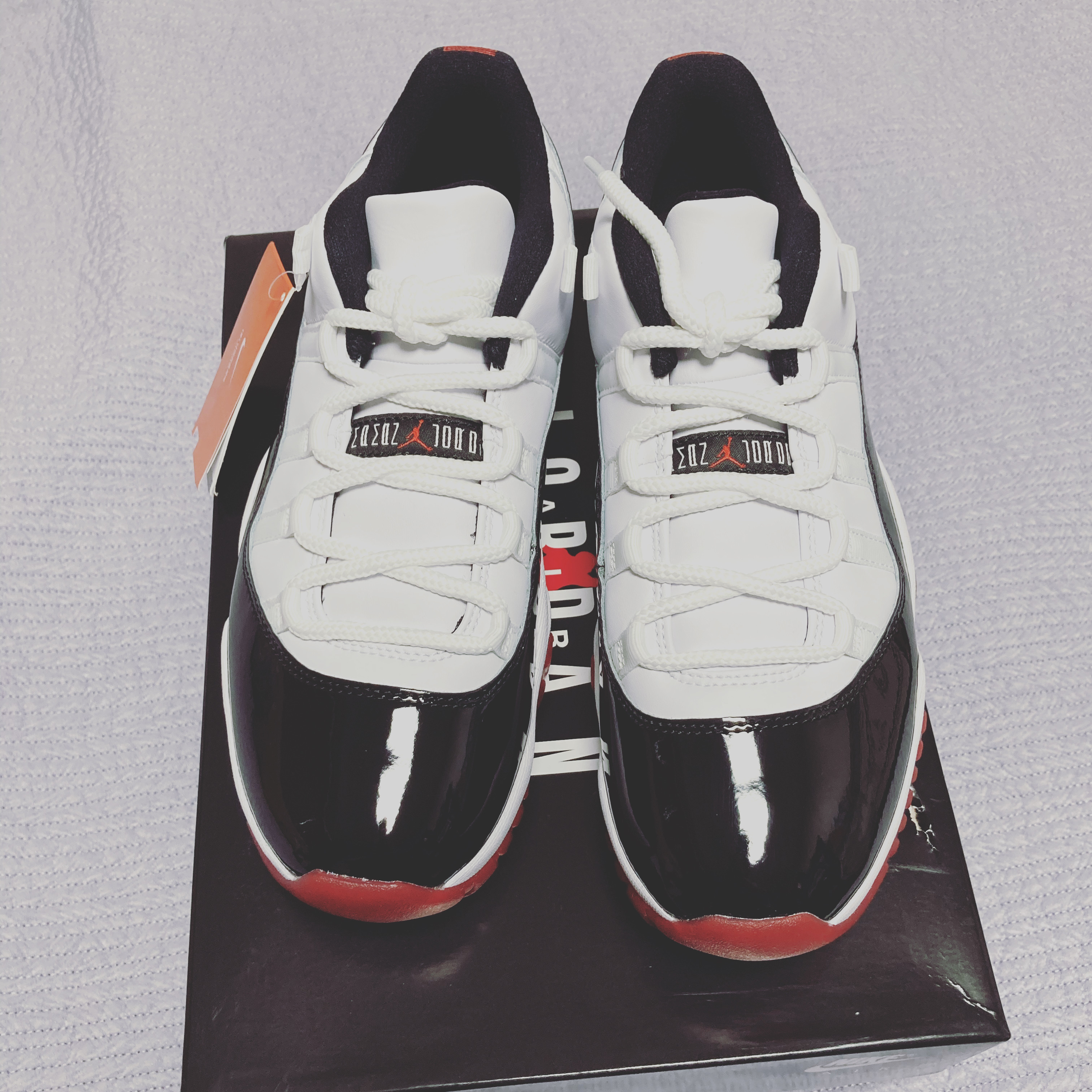 Jordan 11 Retro Low Concord Bred 착용 스타일