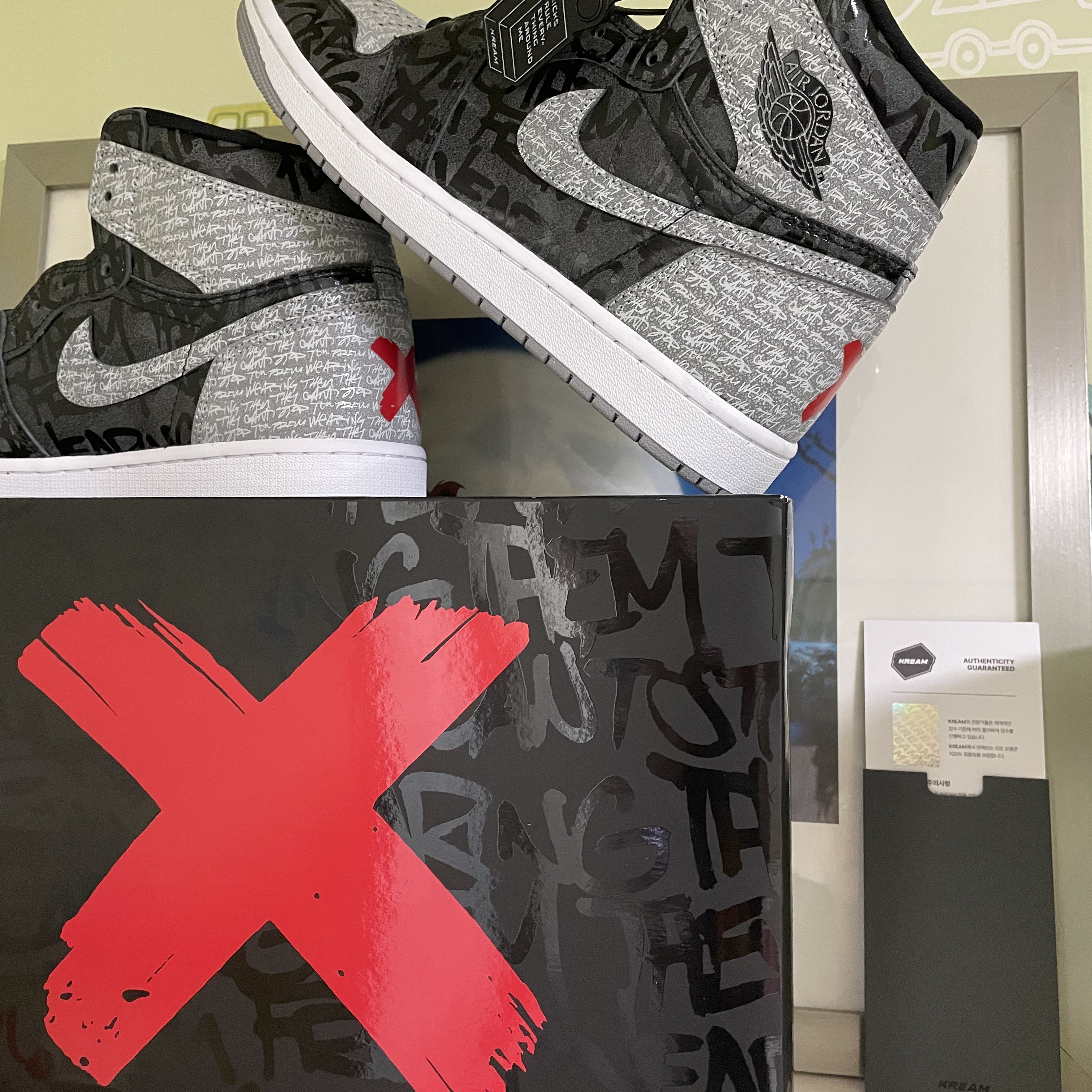 Jordan 1 Retro High OG Rebellionaire 착용 스타일 - 2