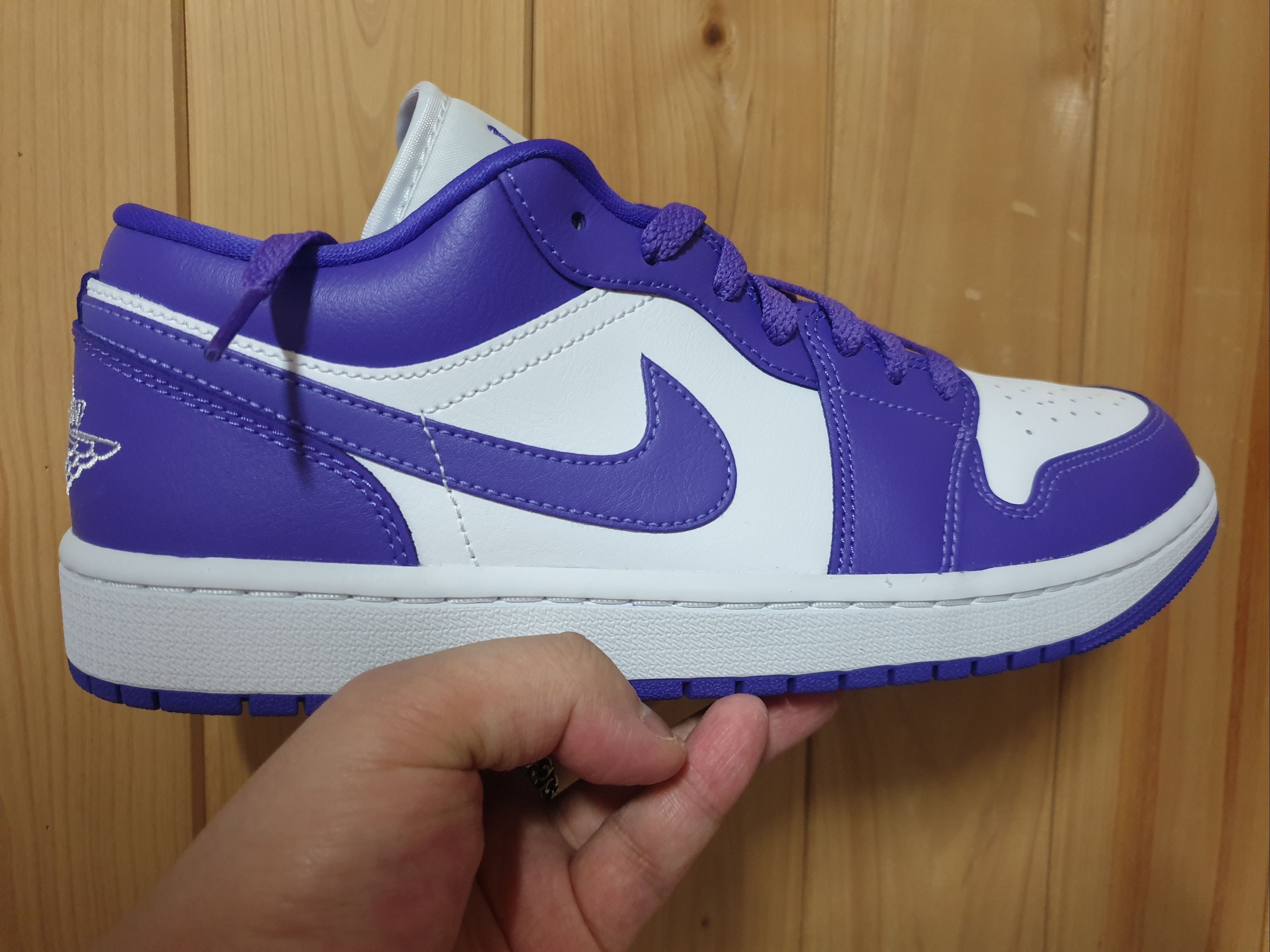 (W) Jordan 1 Low Psychic Purple 착용 스타일