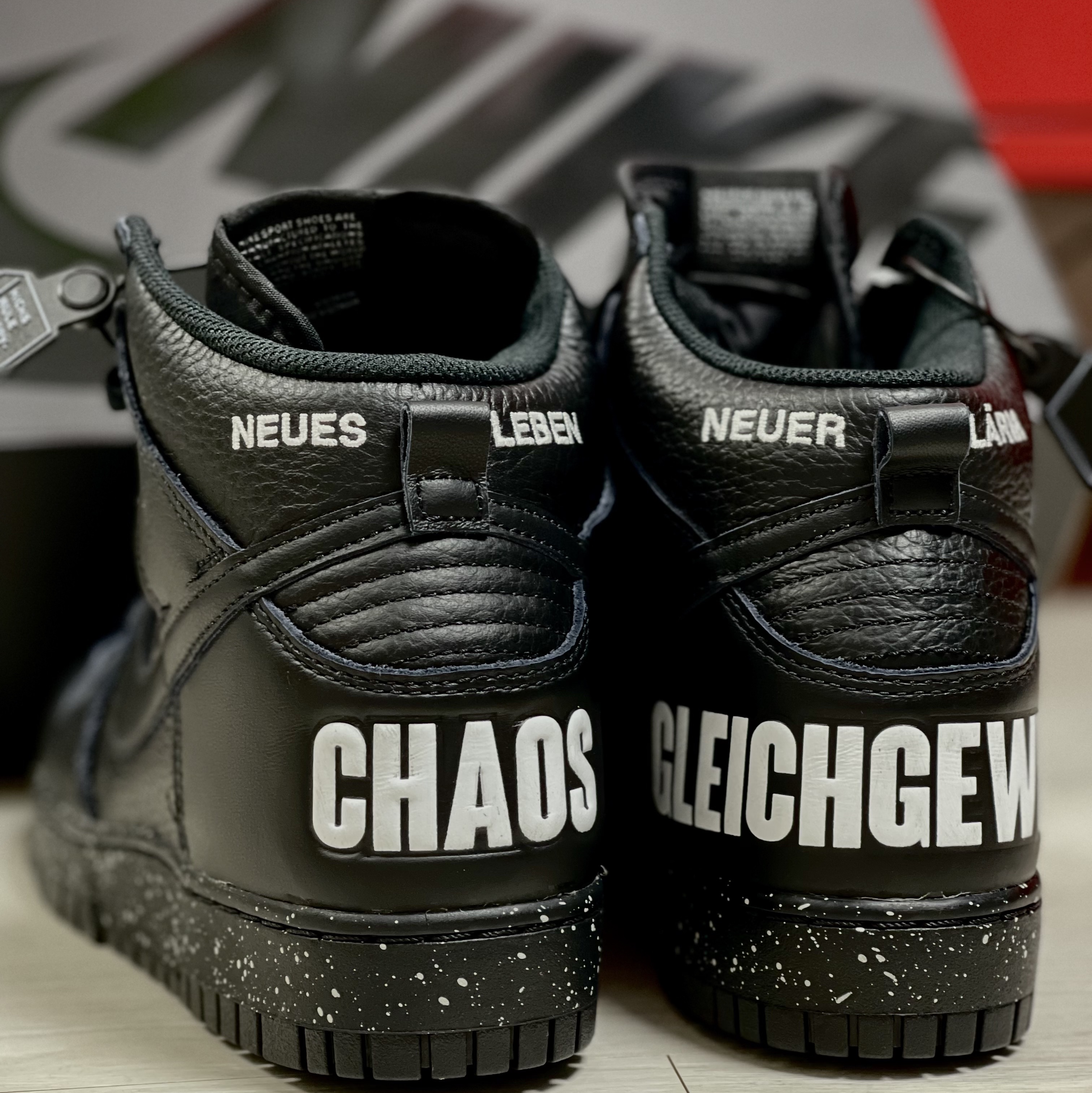 Nike x Undercover Dunk High 1985 Black 착용 스타일 - 2
