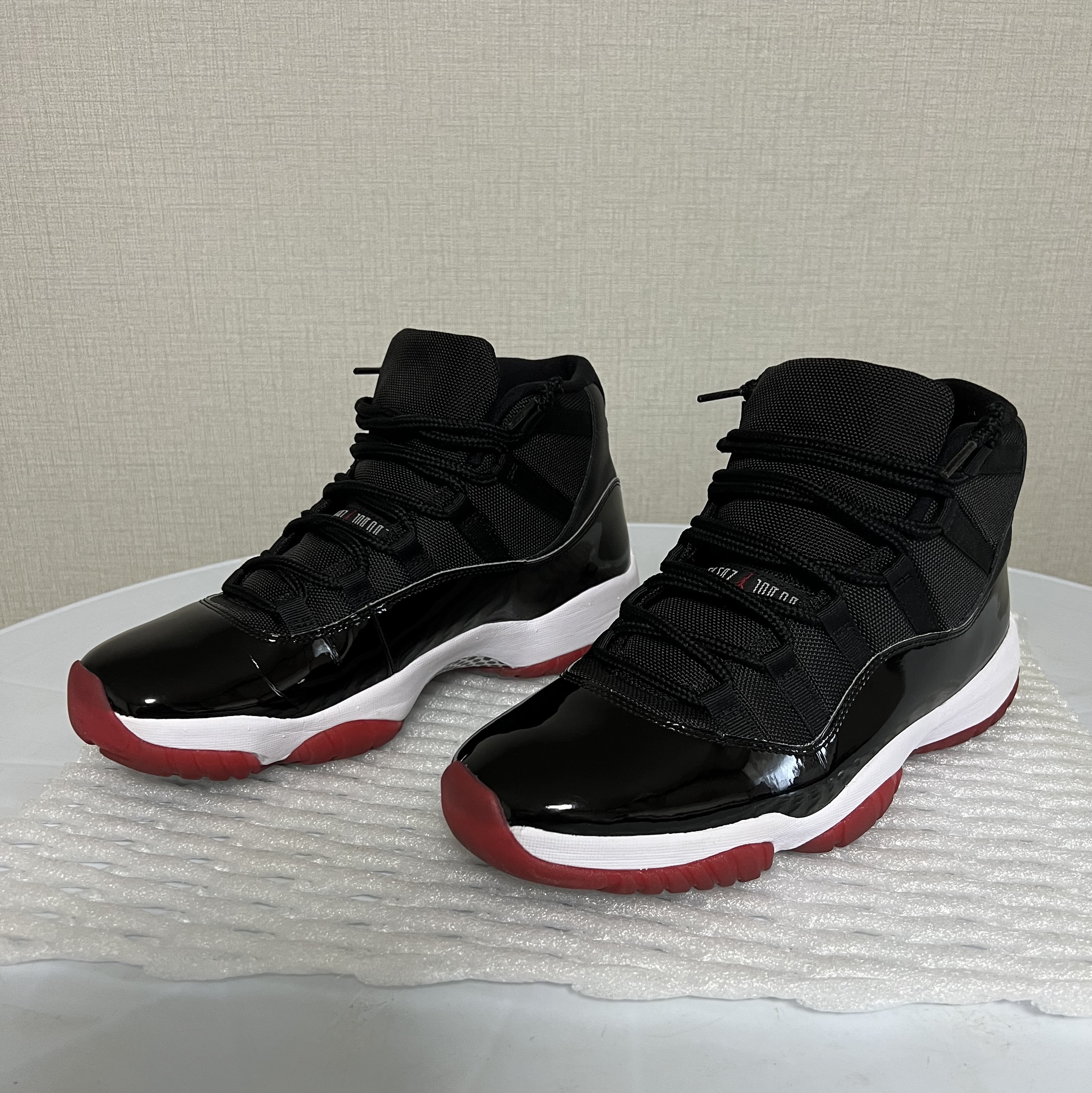 Jordan 11 Retro Bred 2019 착용 스타일 - 3