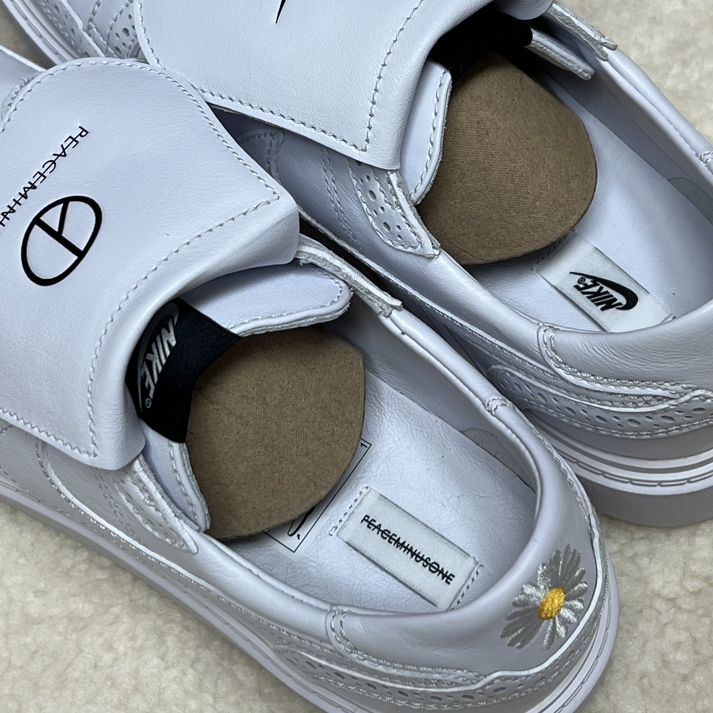 Nike x Peaceminusone Kwondo1 White 착용 스타일 - 3