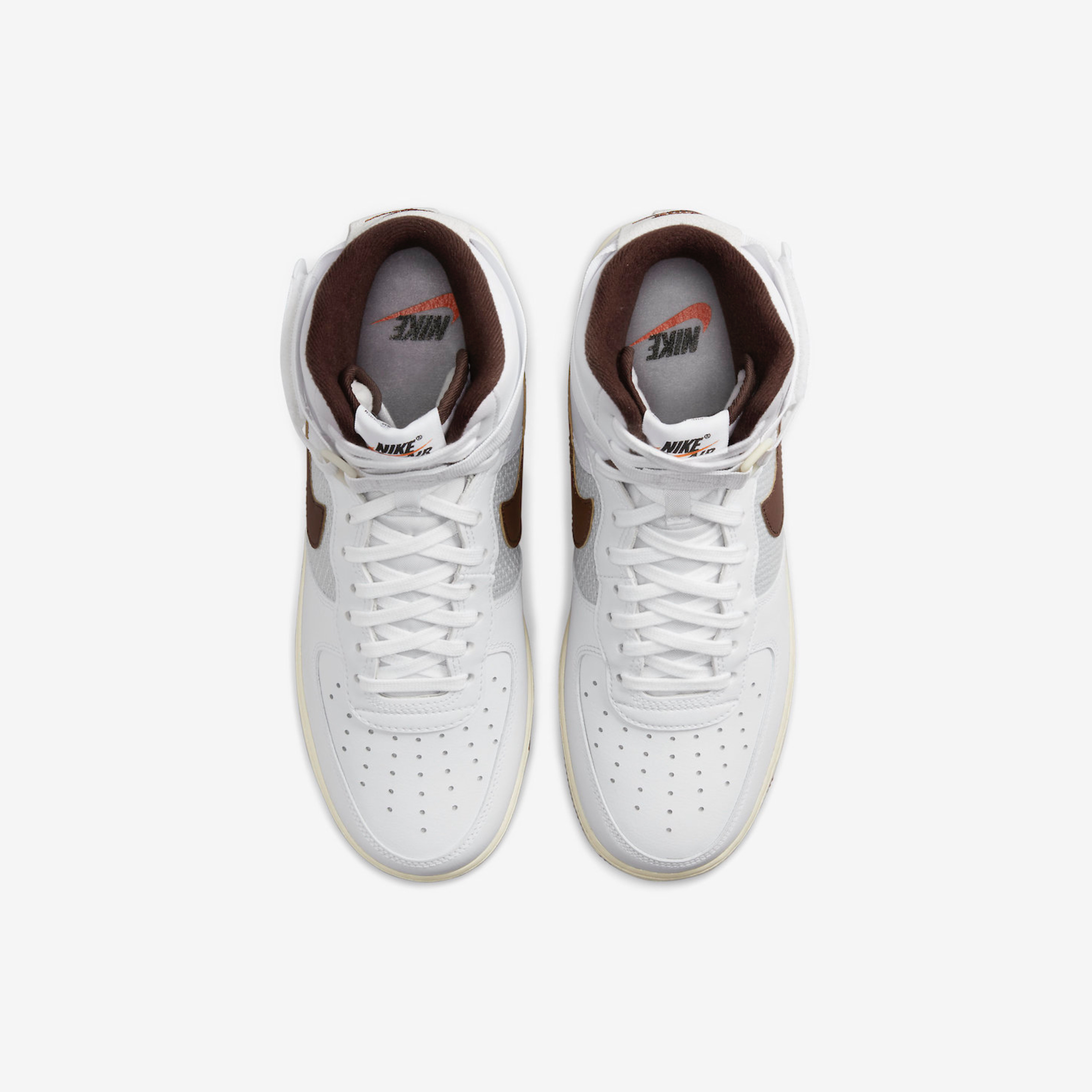 Nike Air Force 1 High '07 LV8 White and Light Chocolate 착용 스타일 - 4
