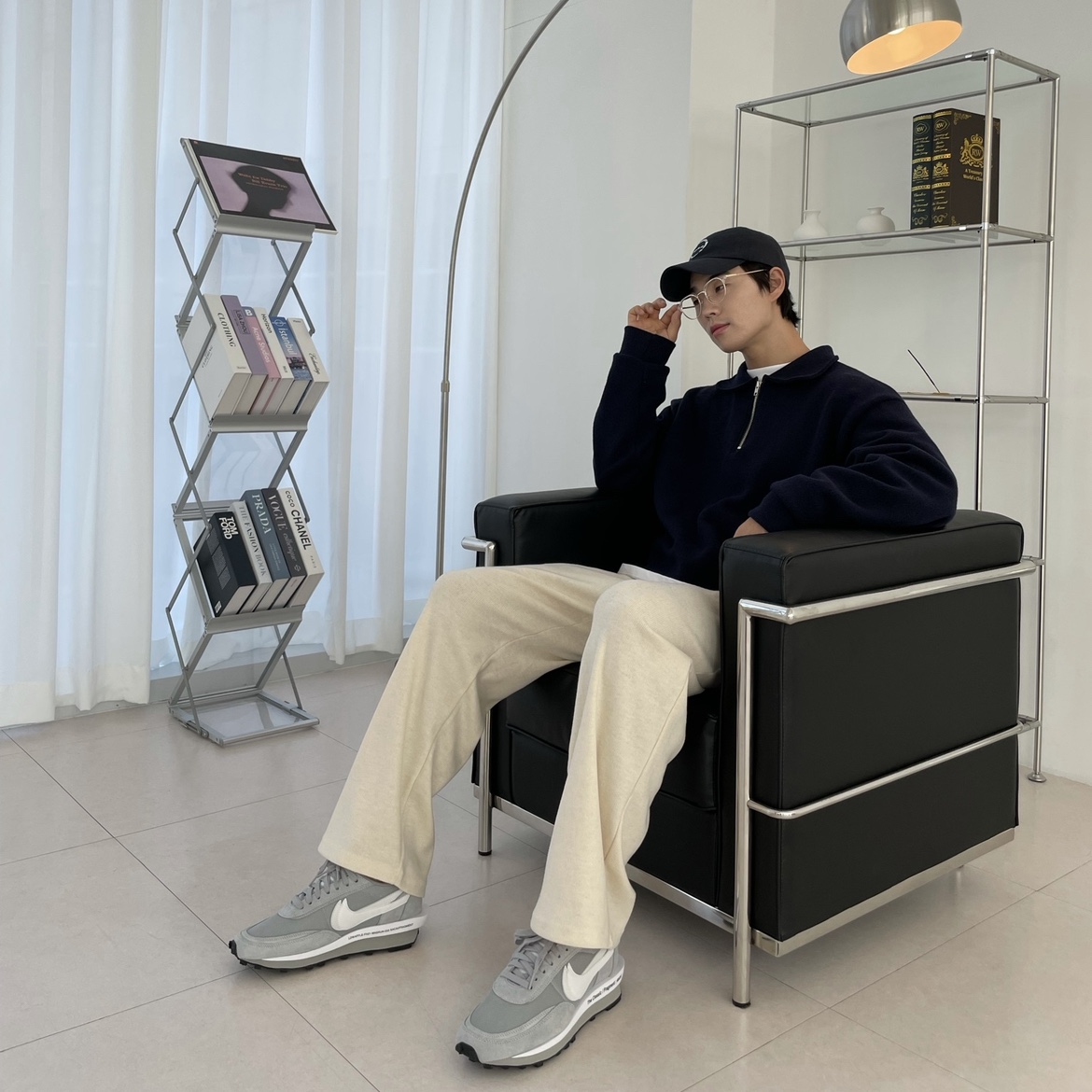 Nike x Sacai x Fragment LDWaffle Light Smoke Grey 착용 스타일 - 2