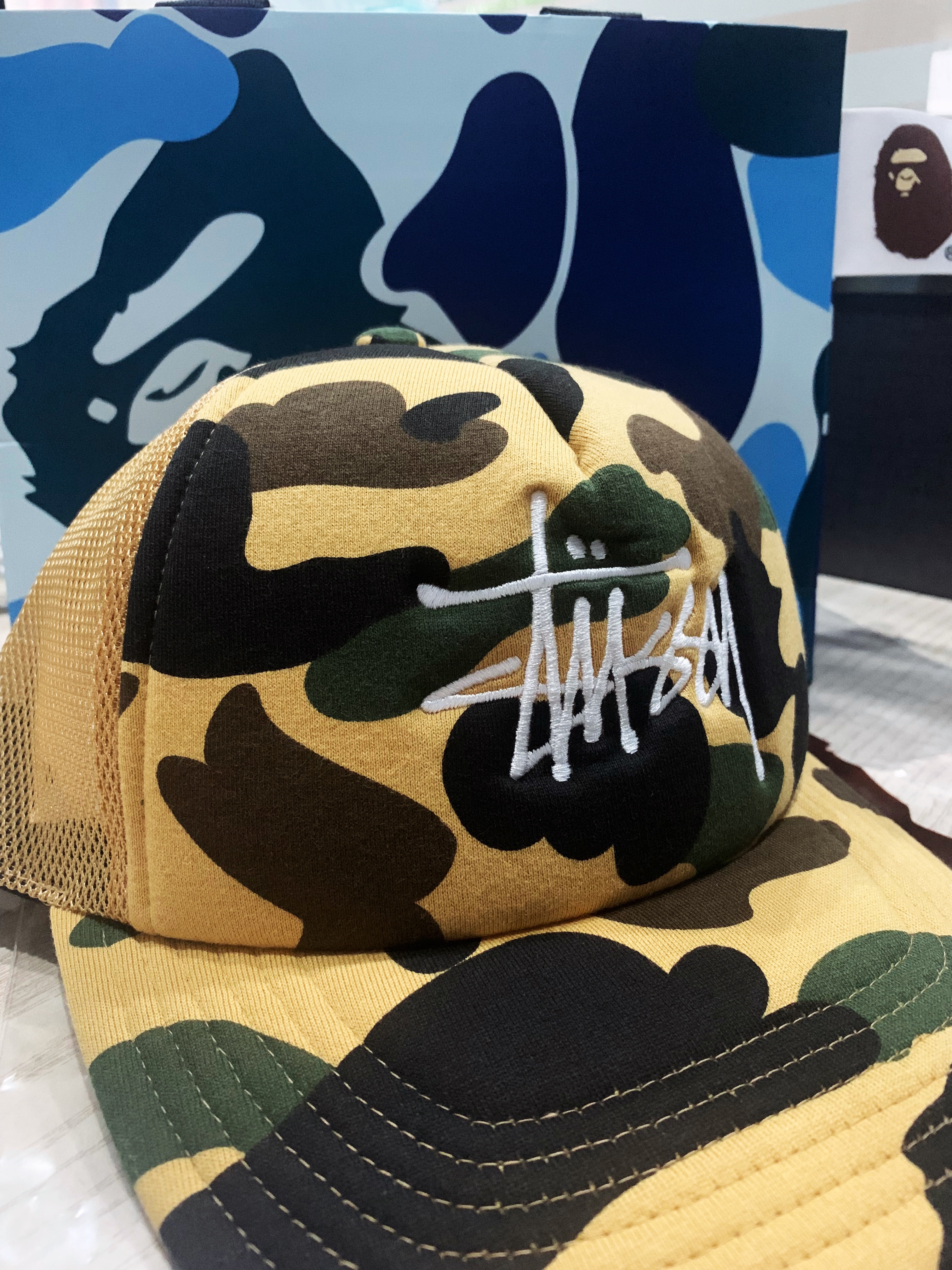 Stussy x BAPE Trucker Cap Yellow 착용 스타일