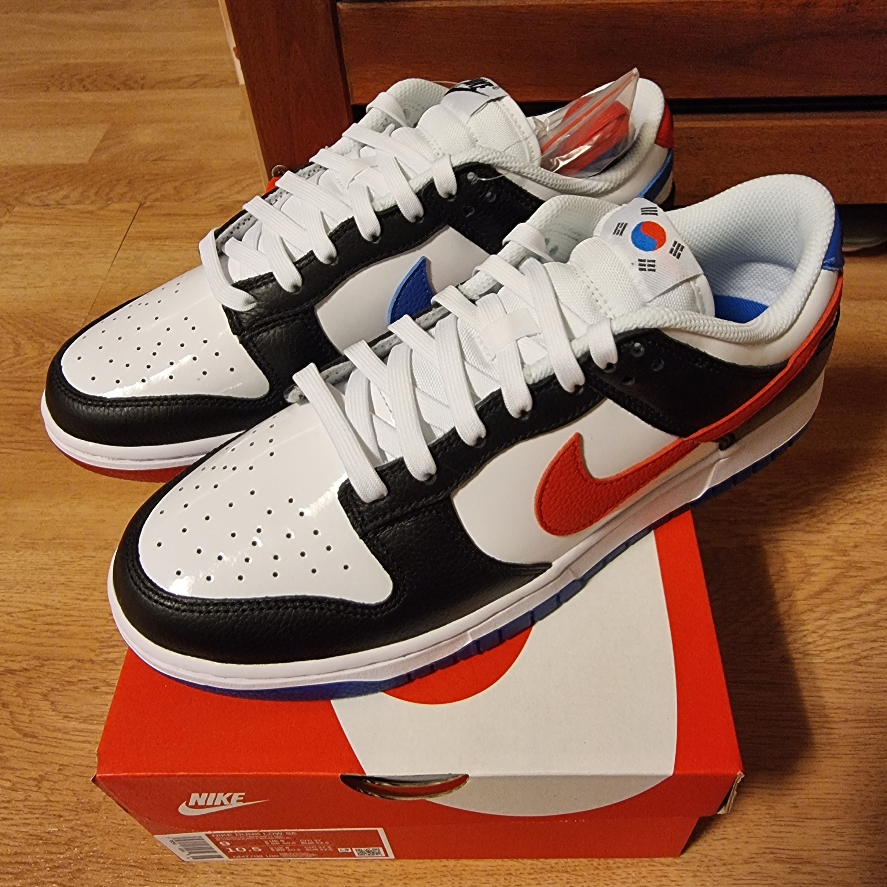 Nike Dunk Low SE Seoul 착용 스타일