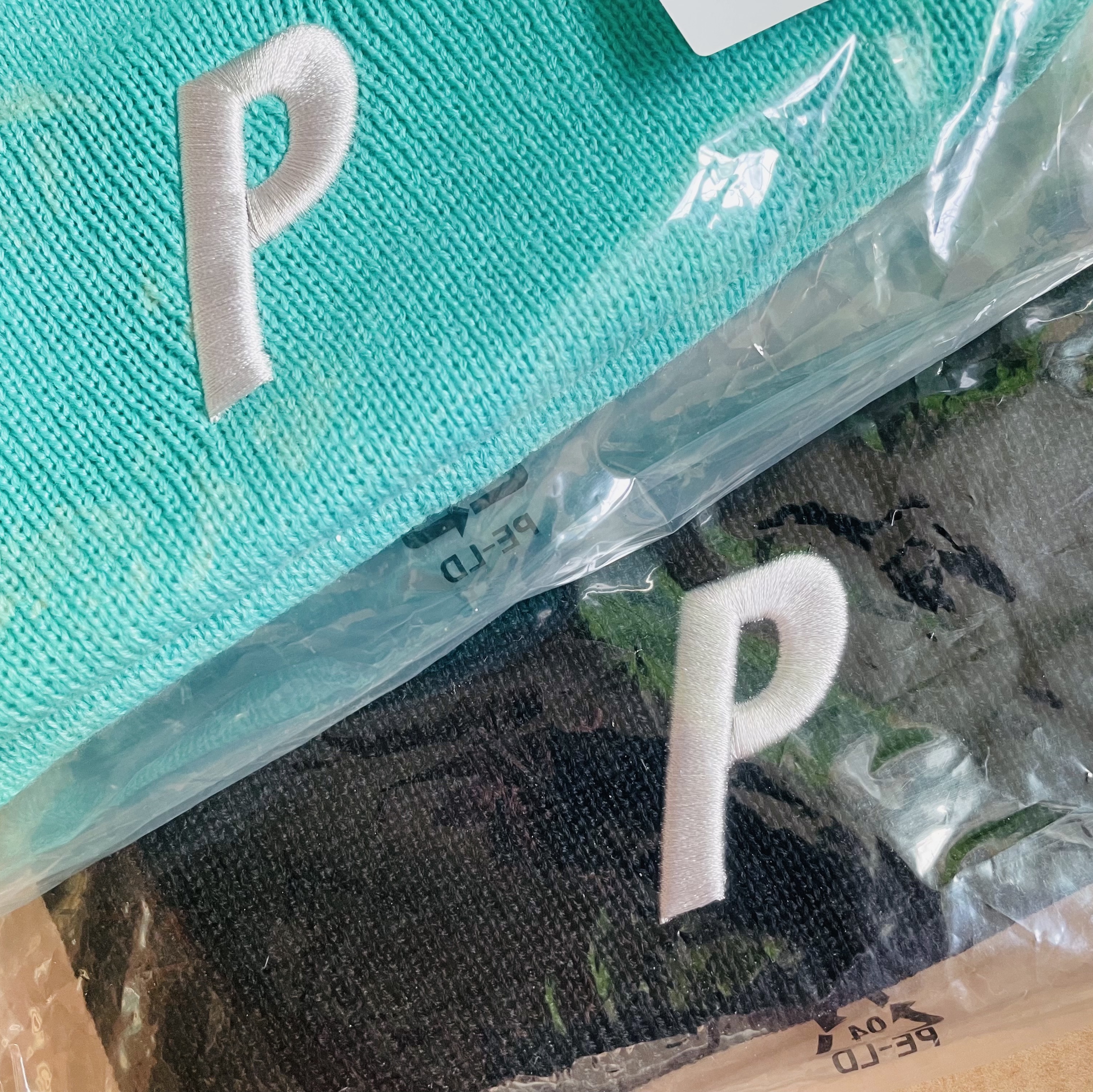 Palace 3D P Beanie Mint - 22SS, Palace 3D P Beanie Black - 22SS 착용 스타일