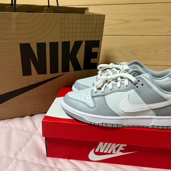 Nike Dunk Low Retro Wolf Grey 착용 스타일 - 2