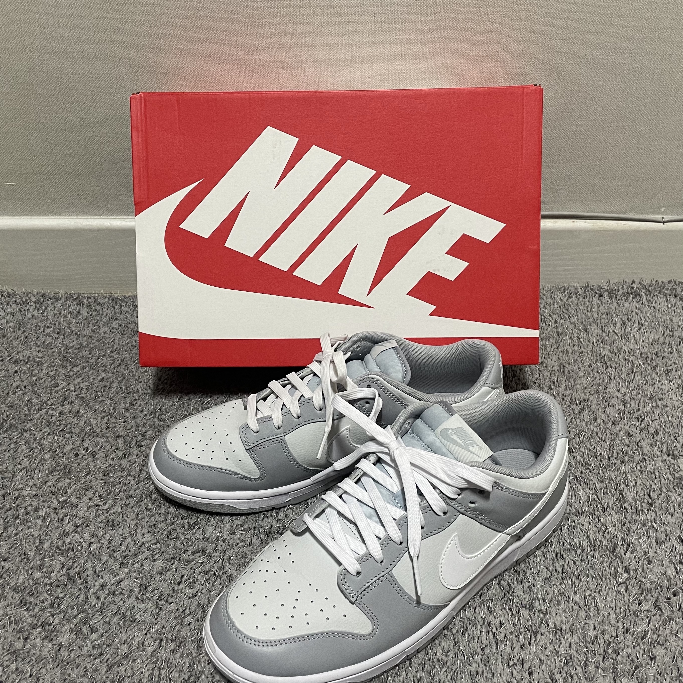 Nike Dunk Low Retro Wolf Grey 착용 스타일 - 3