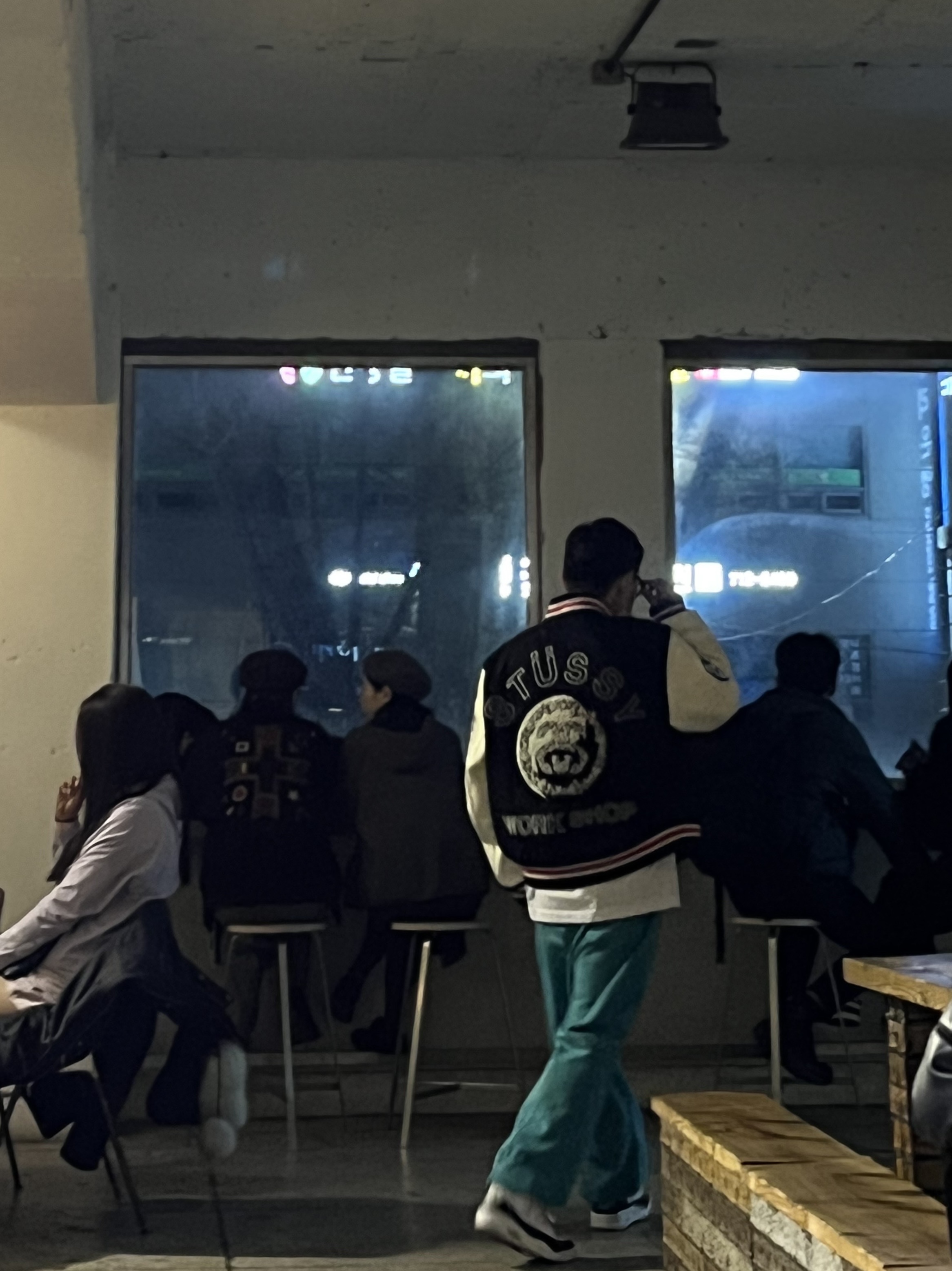 Stussy x Our Legacy x Denim Tears TTL Varsity Jacket Black, Jordan 3 x Fragment Retro SP White Black 착용 스타일 - 2