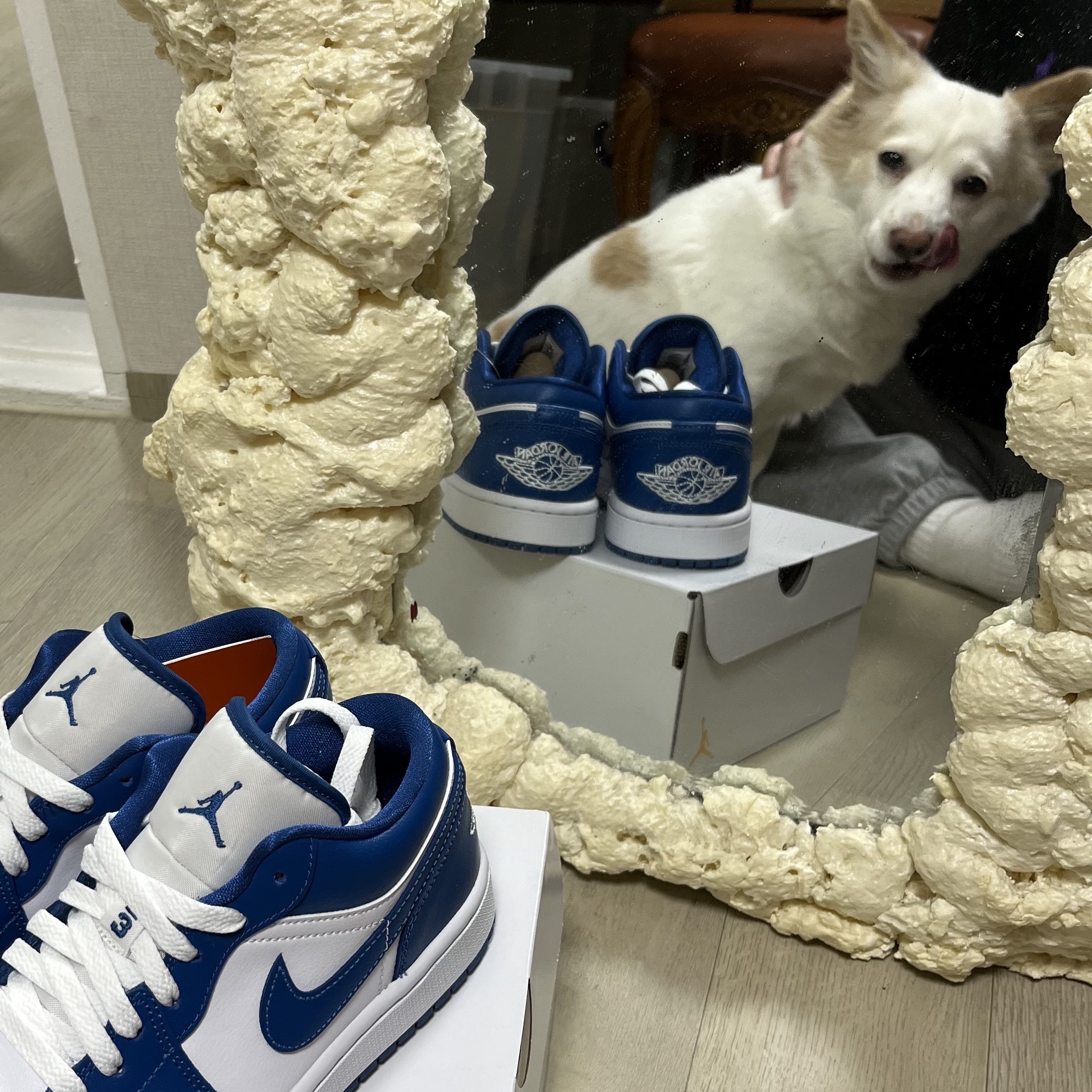 (W) Jordan 1 Low White Dark Marina Blue 착용 스타일 - 2