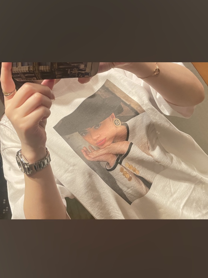 Stussy Boutique T-Shirt White, Supreme 190 Bowery iPhone Case Multi-Color - 21SS 착용 스타일 - 1