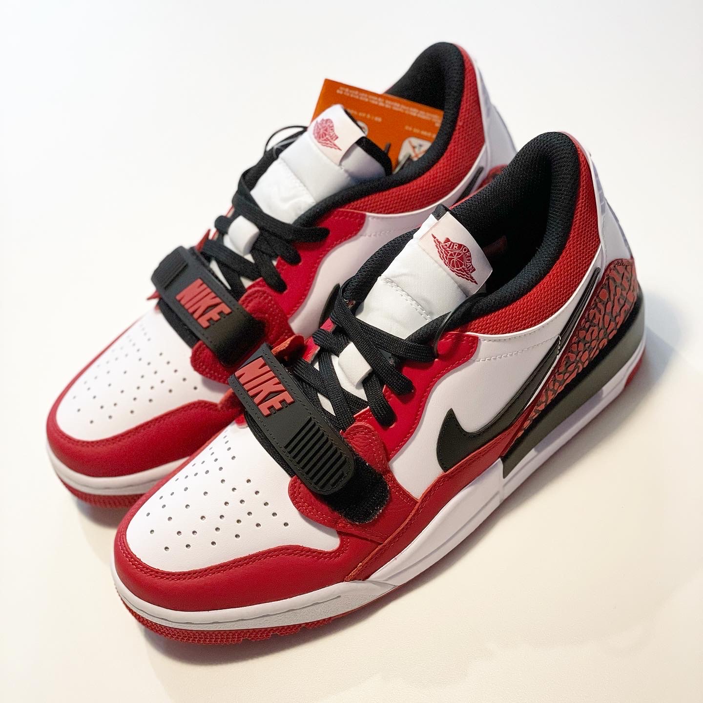 Jordan Legacy 312 Low Chicago 2022 착용 스타일 - 2