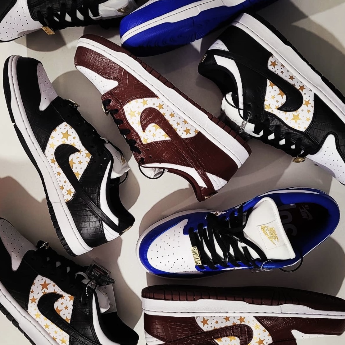 Nike x Supreme SB Dunk Low Barkroot Brown, Nike x Supreme SB Dunk Low Black 착용 스타일 - 1