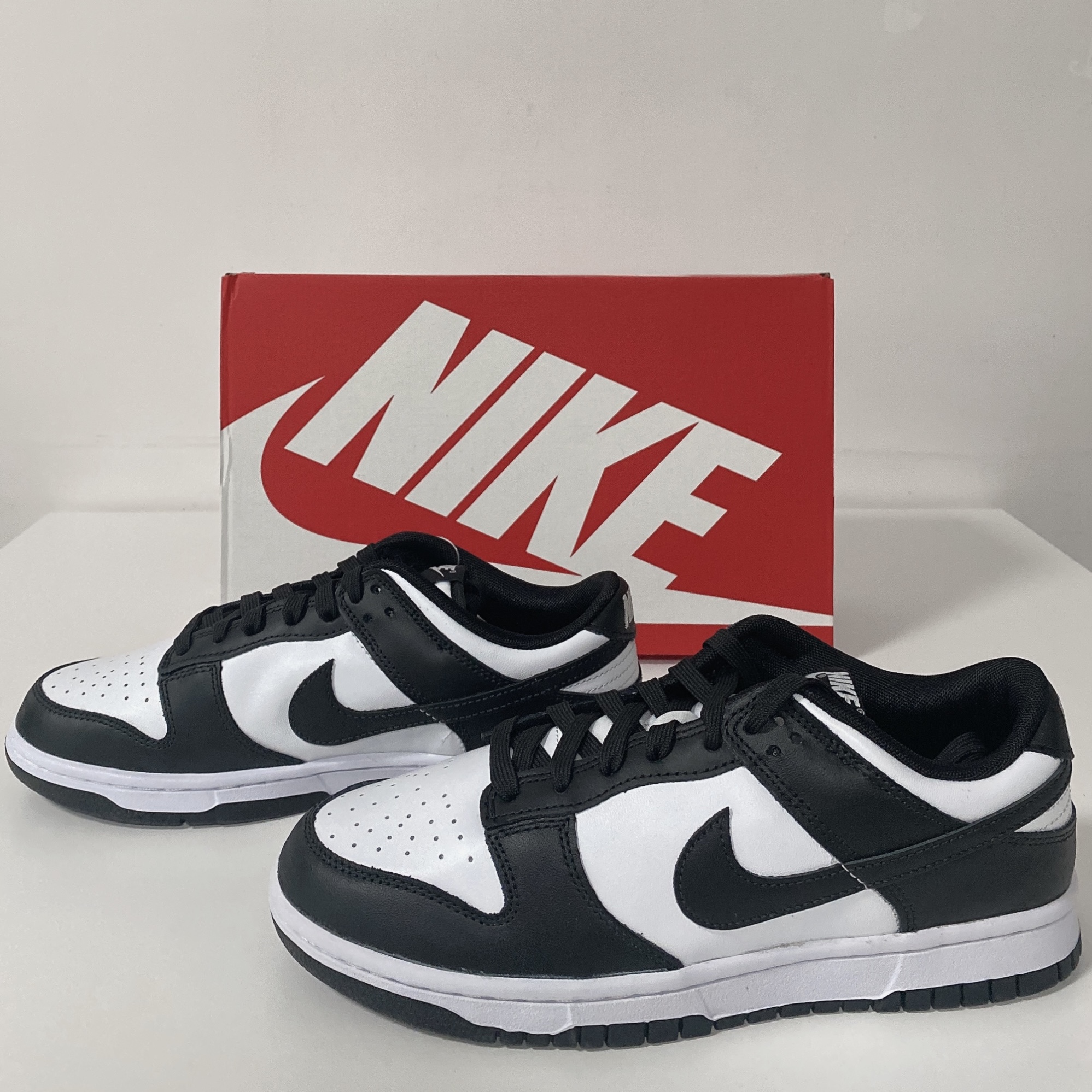 Nike Dunk Low Retro Black 착용 스타일