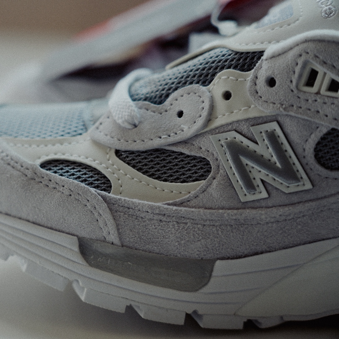 New Balance 992 Made in USA White Silver 착용 스타일 - 4