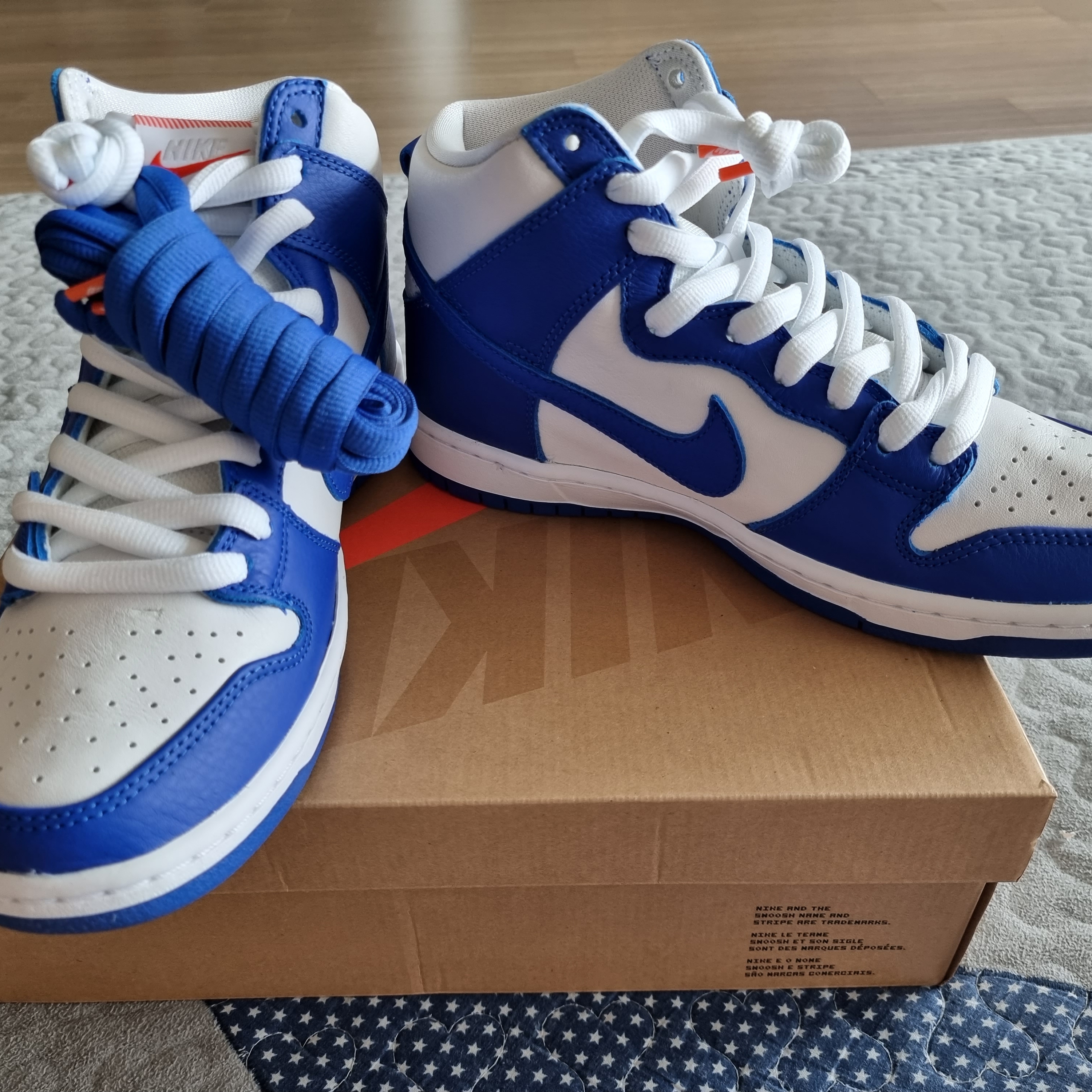 Nike SB Dunk High Pro ISO Kentucky 착용 스타일 - 3
