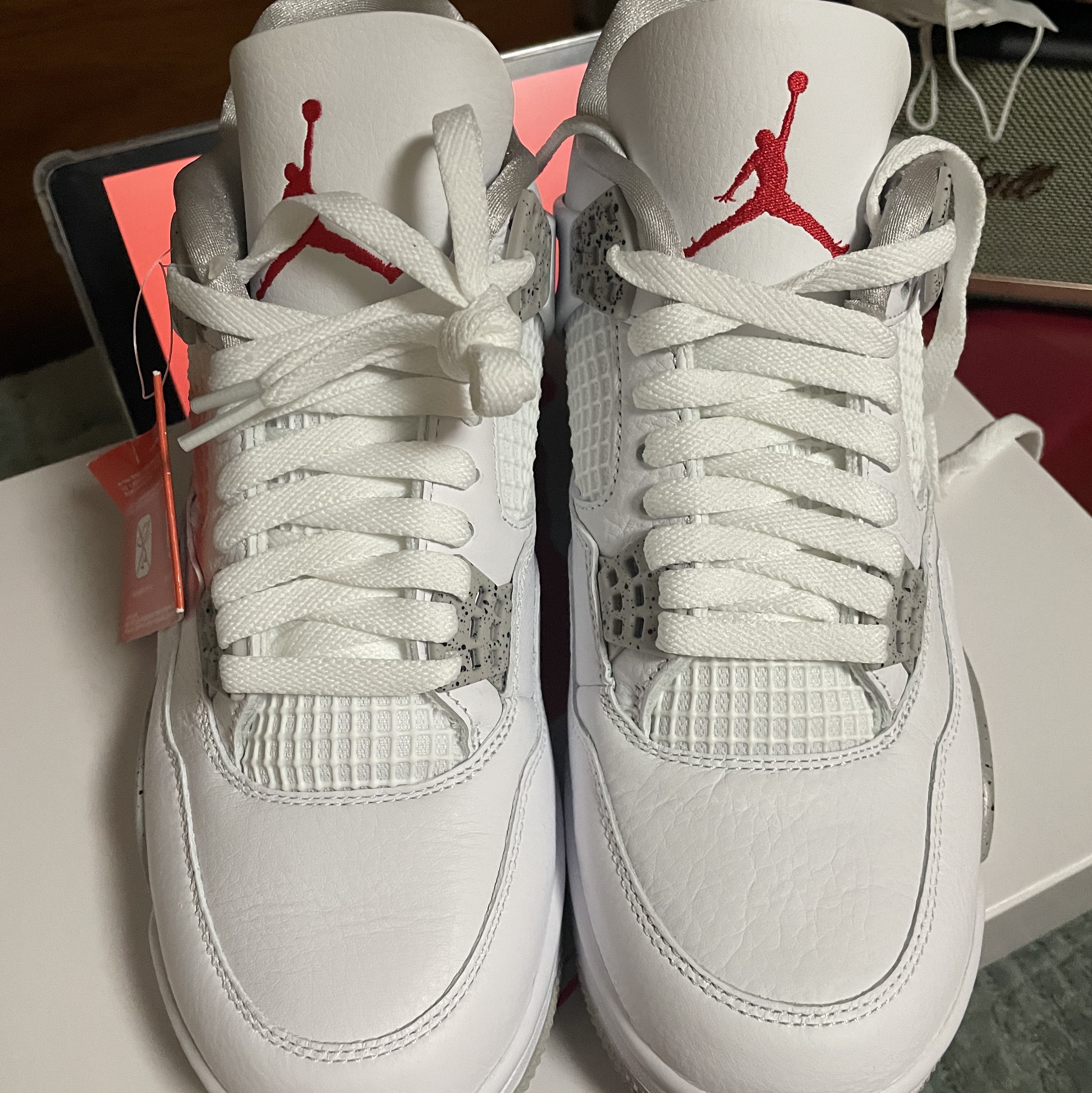 Jordan 4 Retro Tech White 착용 스타일 - 2