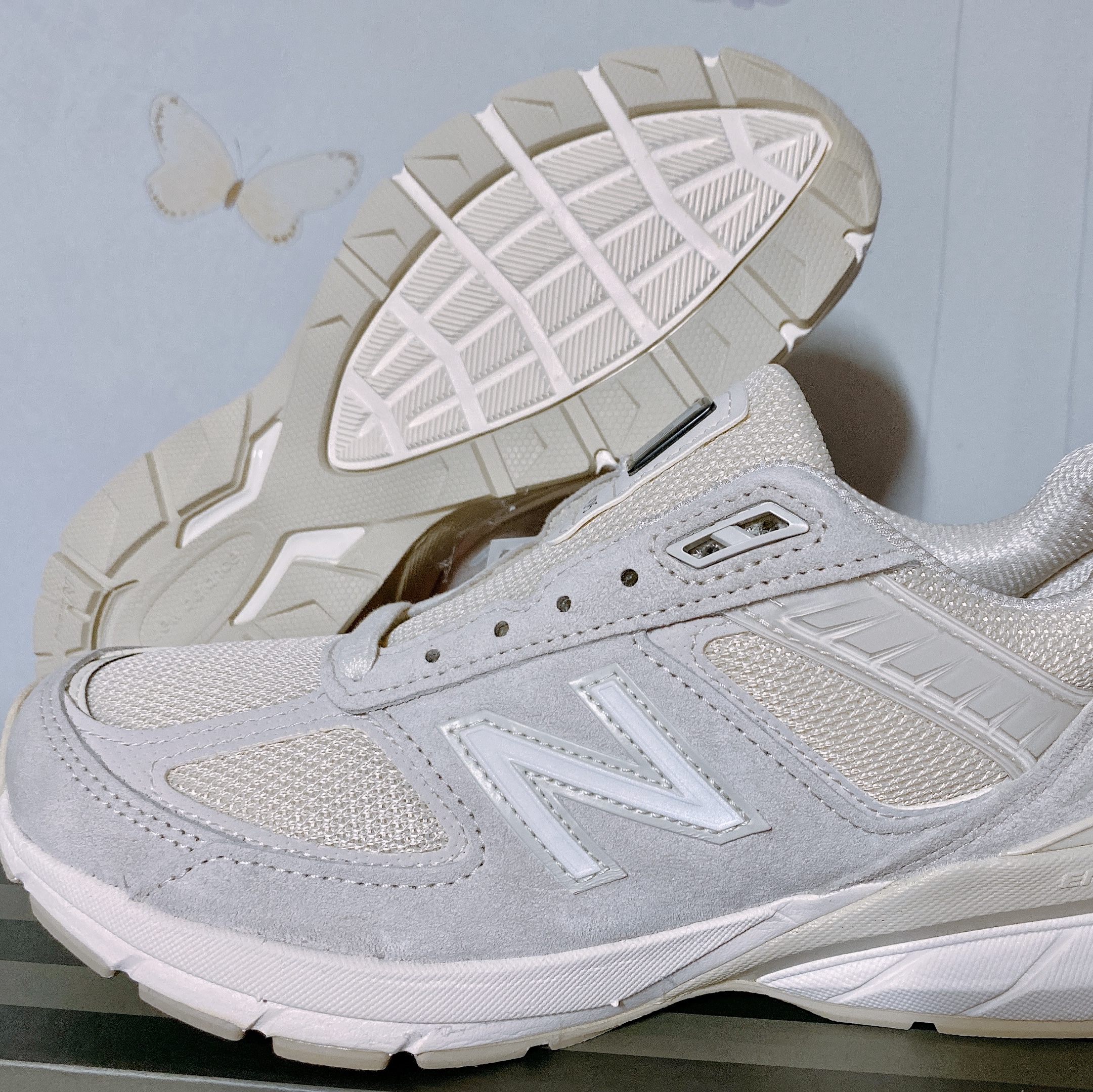 New Balance x Slow Steady Club 990v5 Made in USA Paper 착용 스타일 - 1