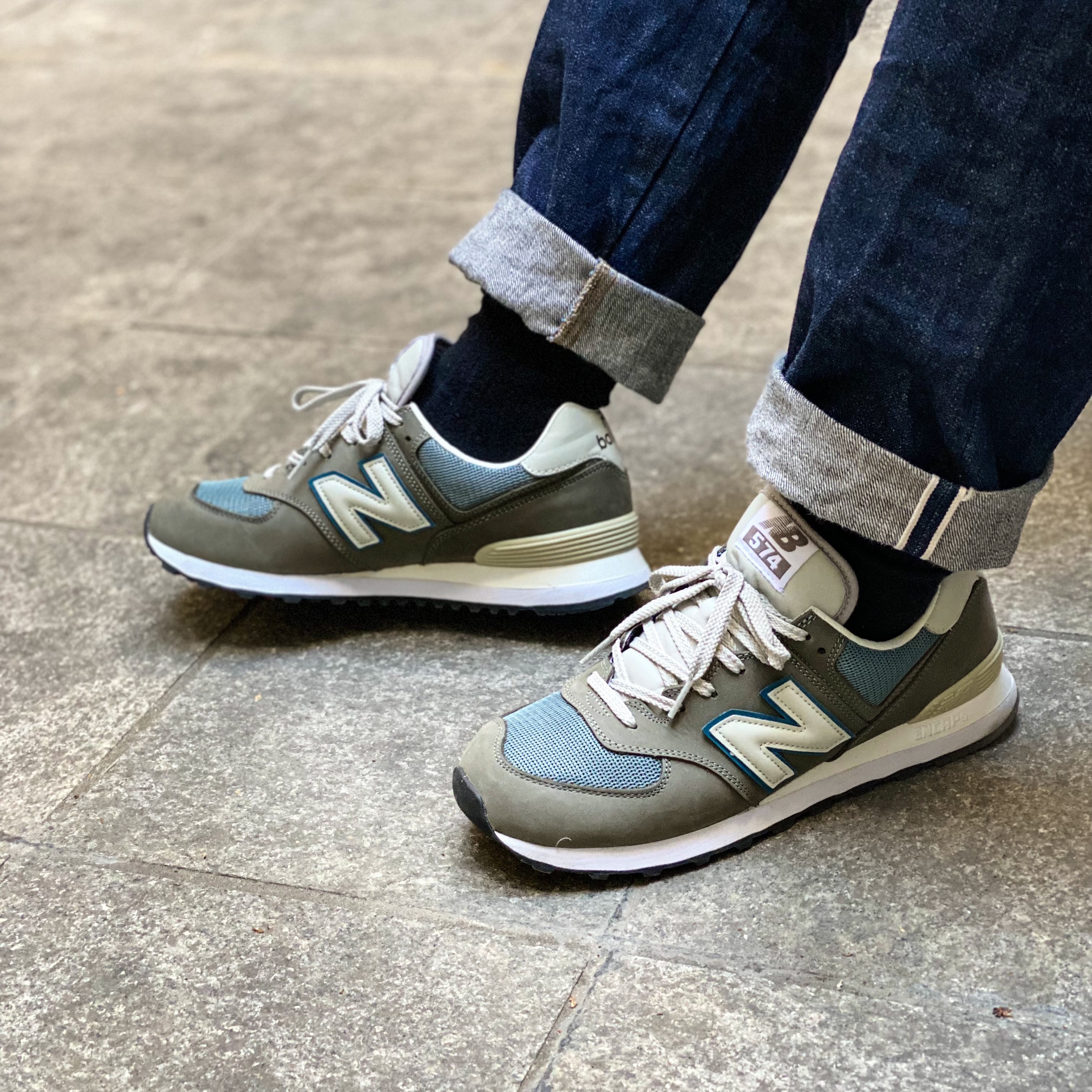New Balance 574 Grey Day (1300JP) 착용 스타일