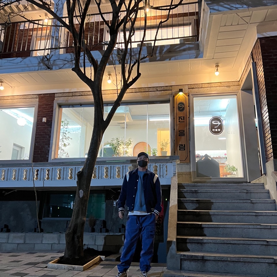 Nike x Sacai VaporWaffle Sesame and Blue Void, Nike ACG Watchman Peak Pants Blue Void - Asia 착용 스타일